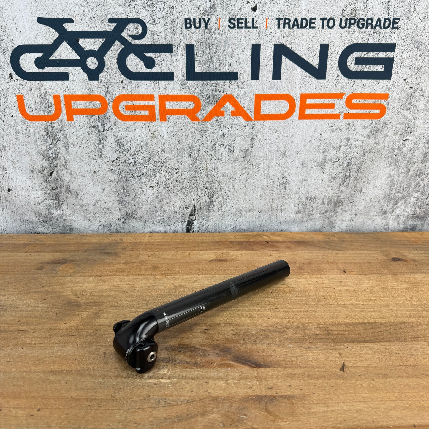Bontrager Pro Carbon 250mm x 27.2mm 20mm Setback Bike Seatpost 212g