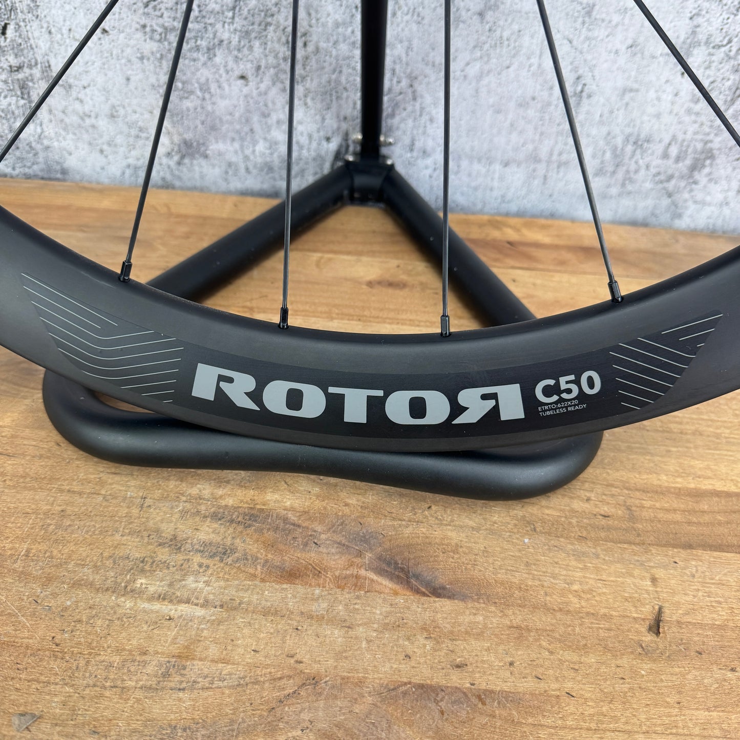 Rotor C50 Carbon Tubeless Disc Brake Front Wheel 700c 760g