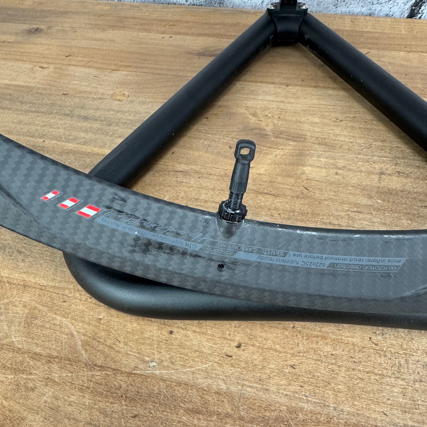 New Takeoff! Xentis High X Carbon Tubeless Disc Brake Wheelset 700c 1444g