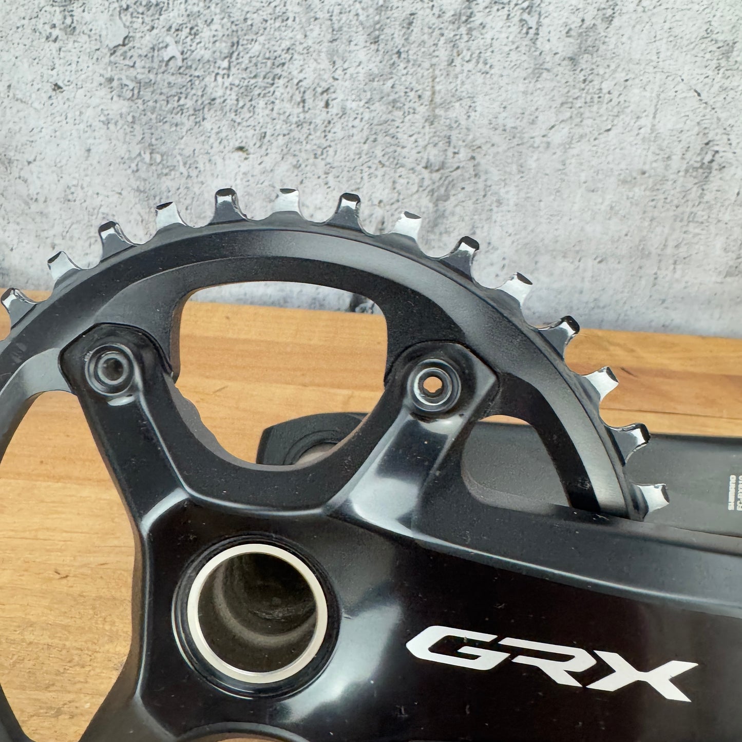 Shimano GRX FC-RX810 172.5mm Alloy 40t 11-Speed Bike Crankset 24mm Spindle 662g