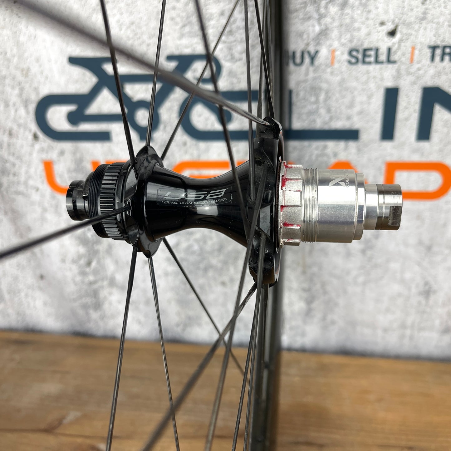 Campagnolo Bora WTO 45 Carbon Tubeless 2-Way Fit Disc Wheelset 700c 1542g