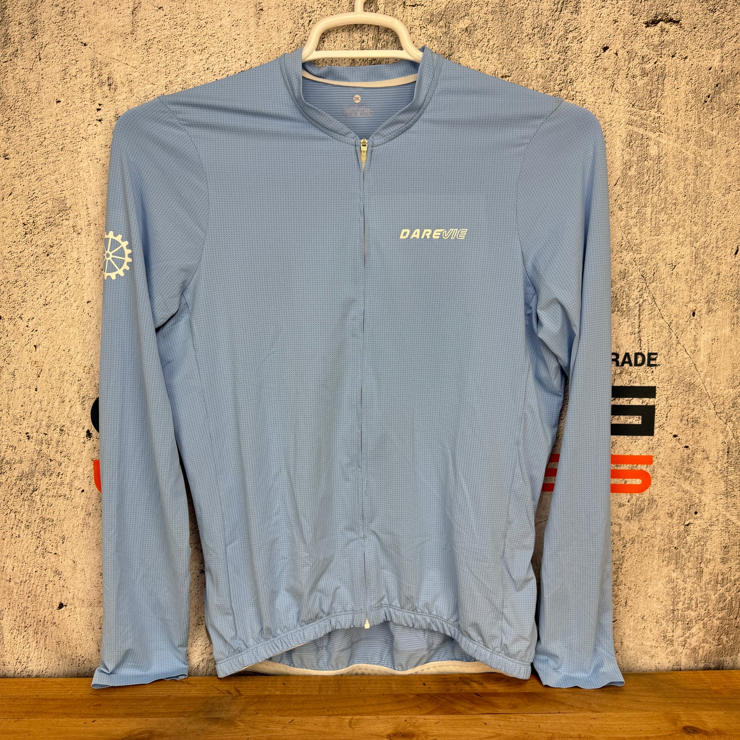 Worn Once Darevie Carbon Men's 2XL Long Sleeve UV Protection Blue Cycling Jersey
