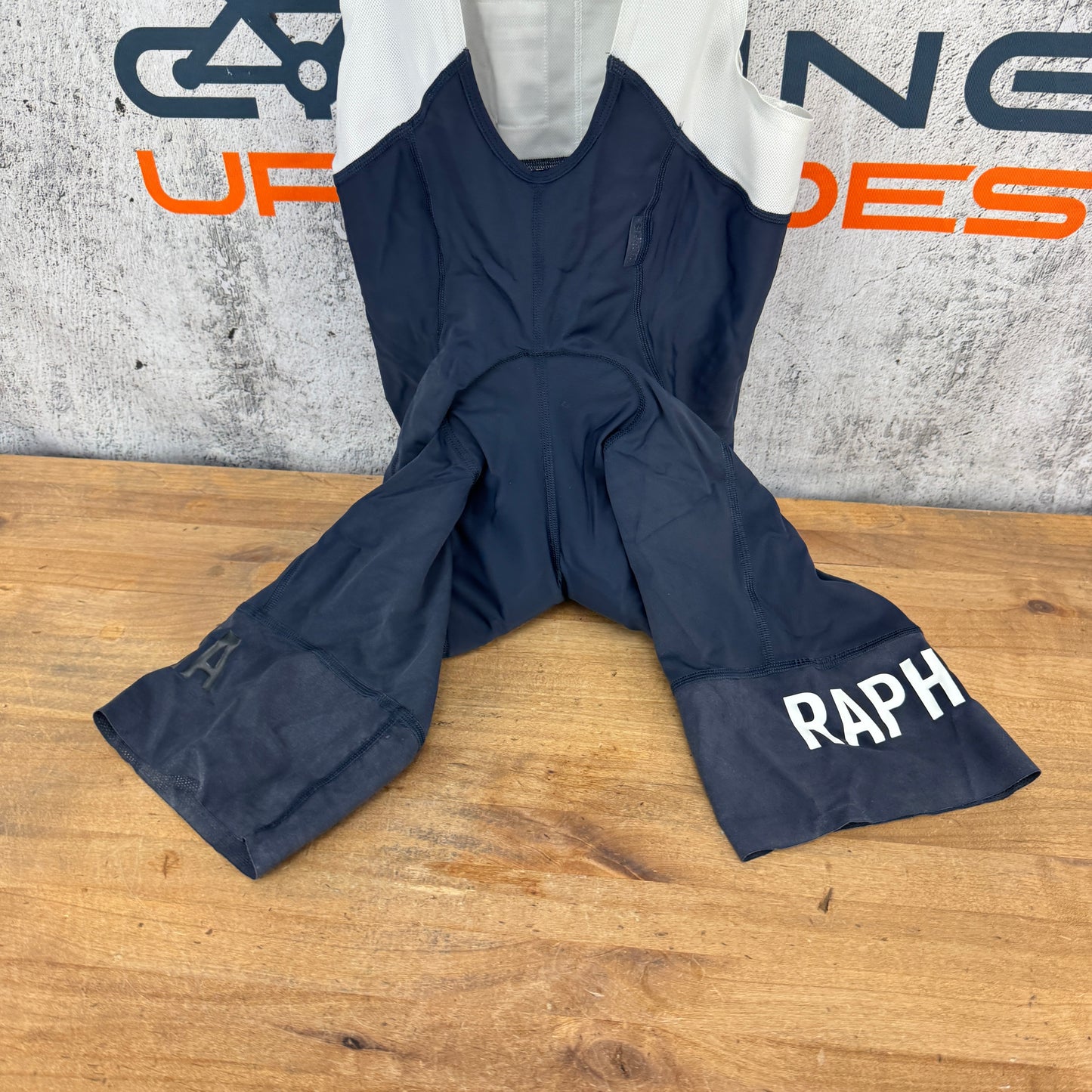 Light Use! Rapha Pro Team II Men's Medium Navy Cycling Bib Shorts