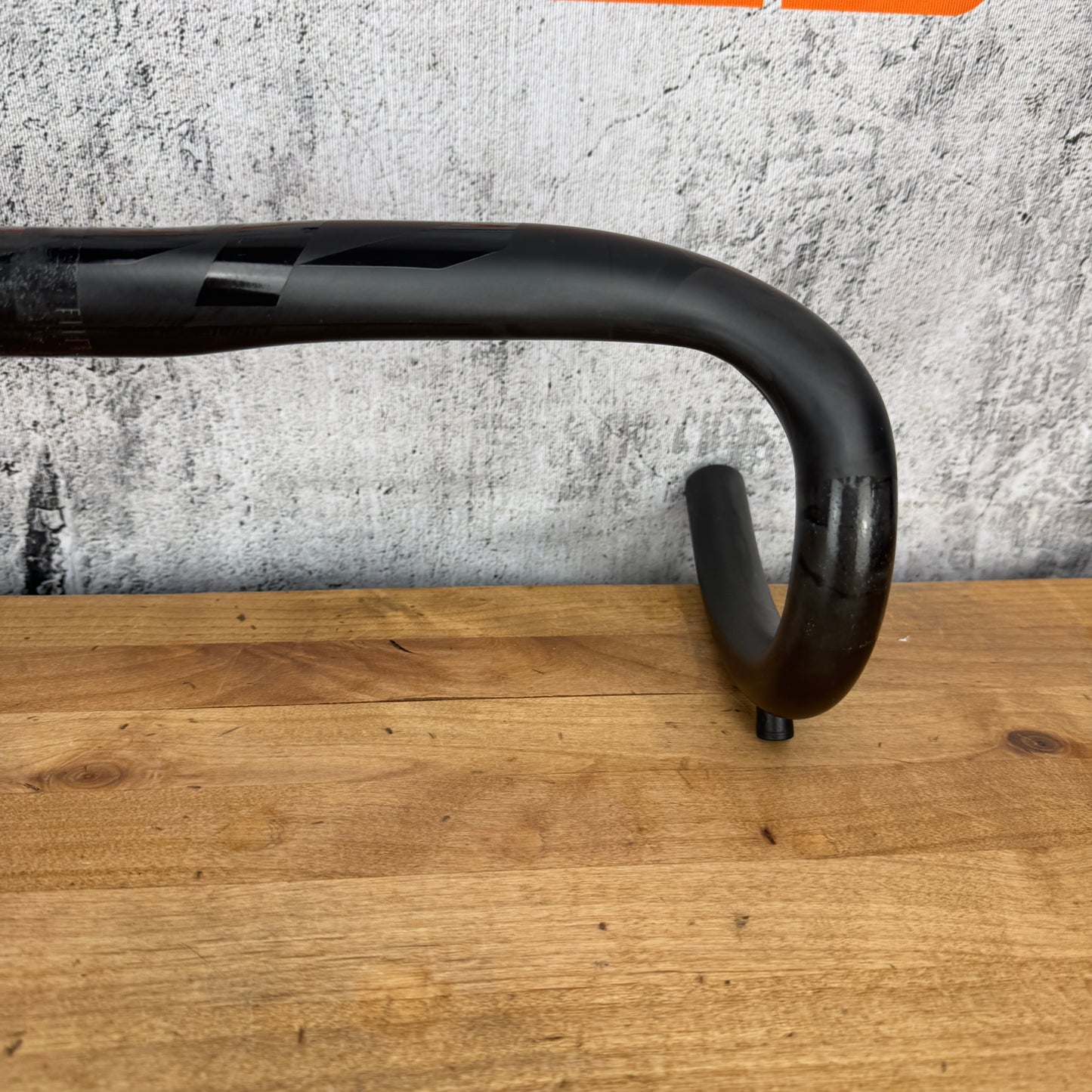Zipp SL70 Ergo 42cm Carbon 31.8mm Road Bike Handlebar Di2 Compatible 218g