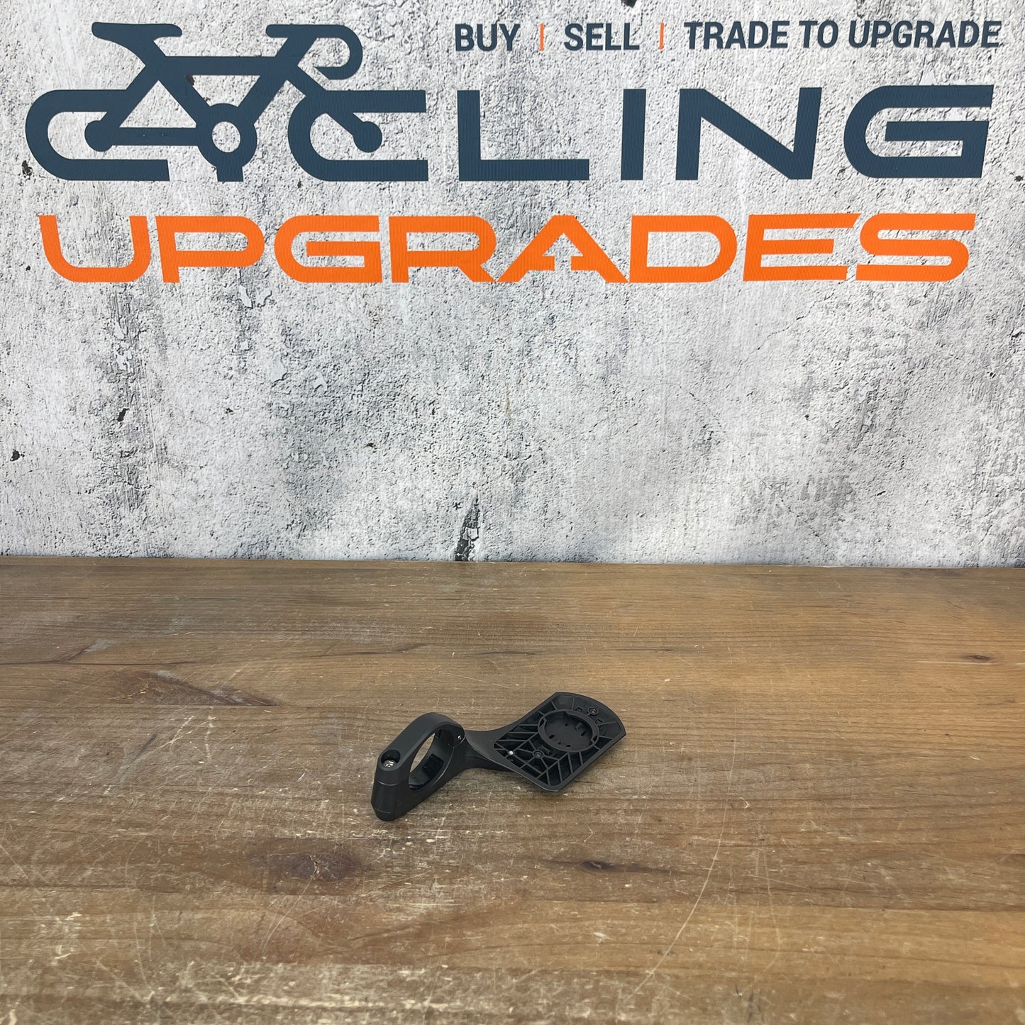 Wahoo Roam Out Front Computer Handlebar Mount 31.8mm