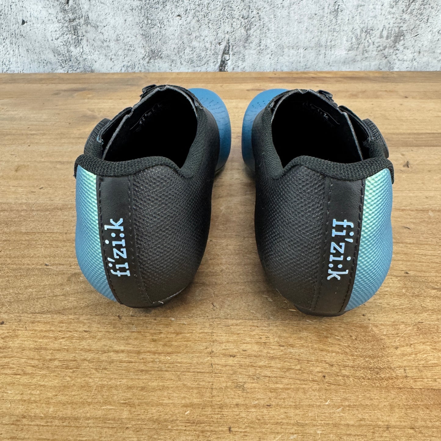 Fizik Tempo Decos Men's 40 EU Iridiscent Blue Carbon BOA 3-Bolt Cycling Shoes
