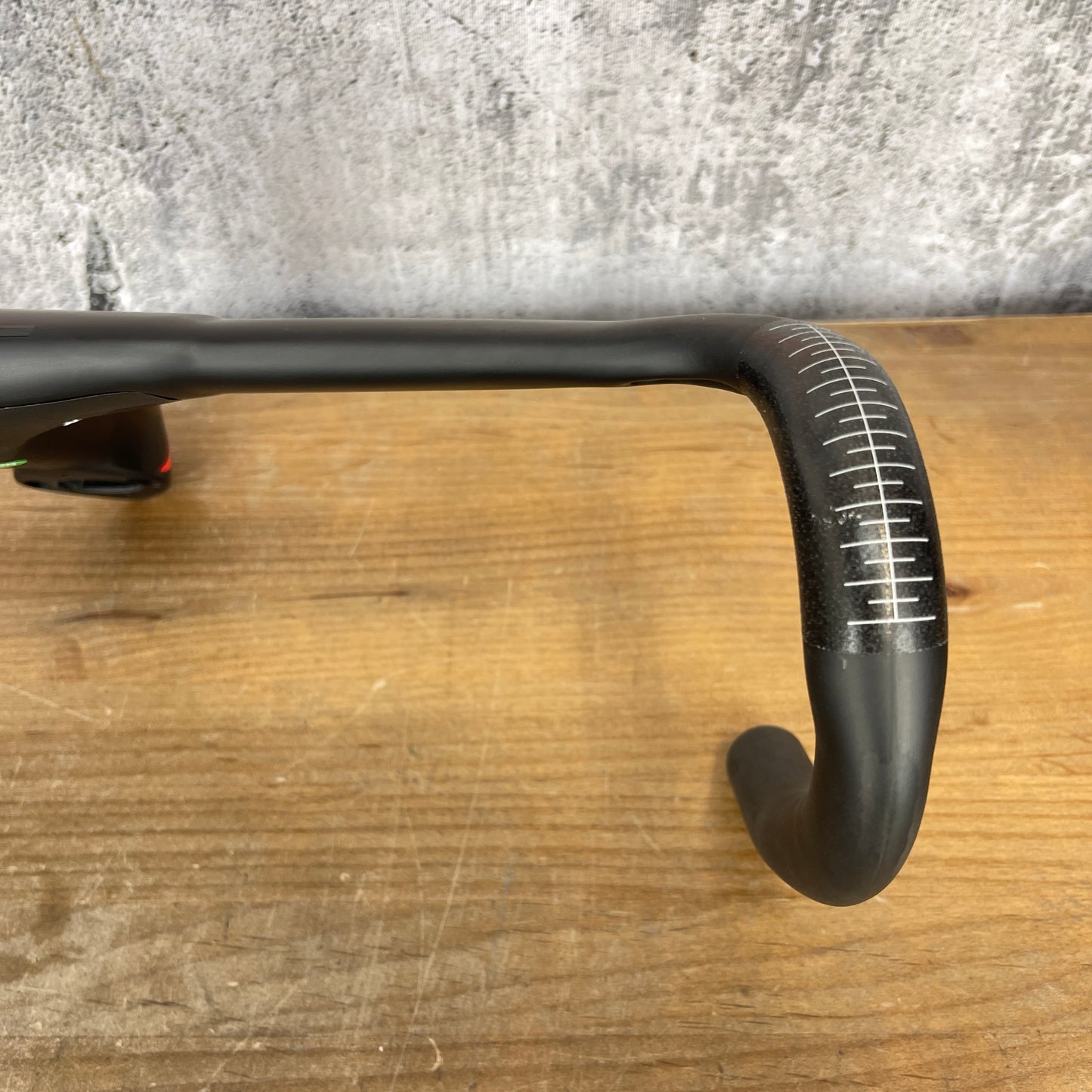 Ridden Once! Most Talon Ultra Light Aero 46cm 120mm Integrated Handlebar 360g