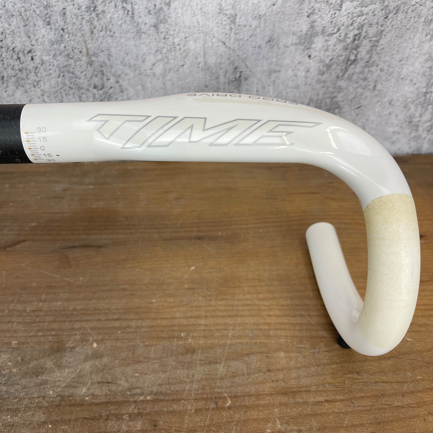 Time ErgoDrive Aero 44cm Road Bike White Carbon Handlebar 120g