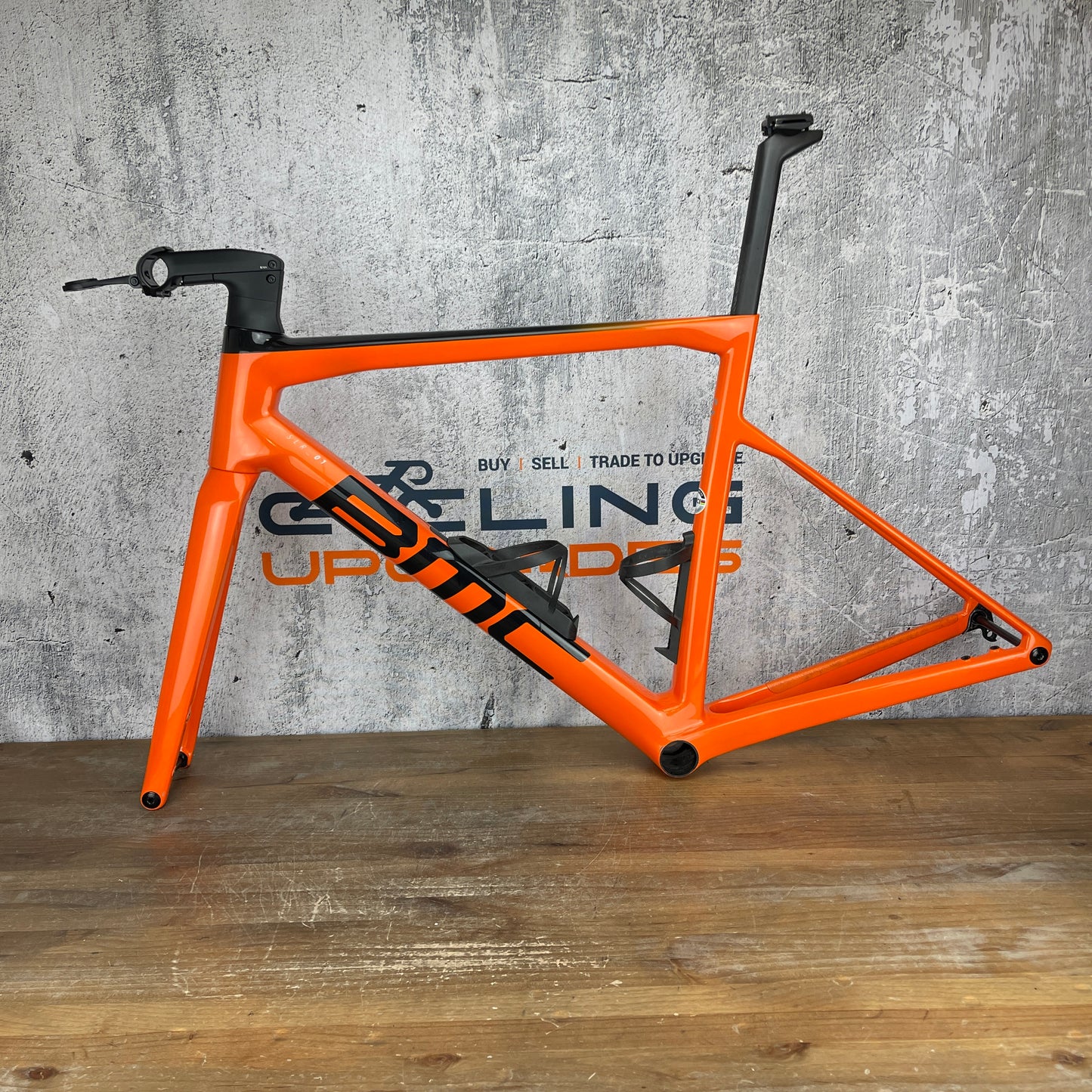 2022 BMC Teammachine SLR01 54cm Disc Brake Carbon Frameset 700c 1976g