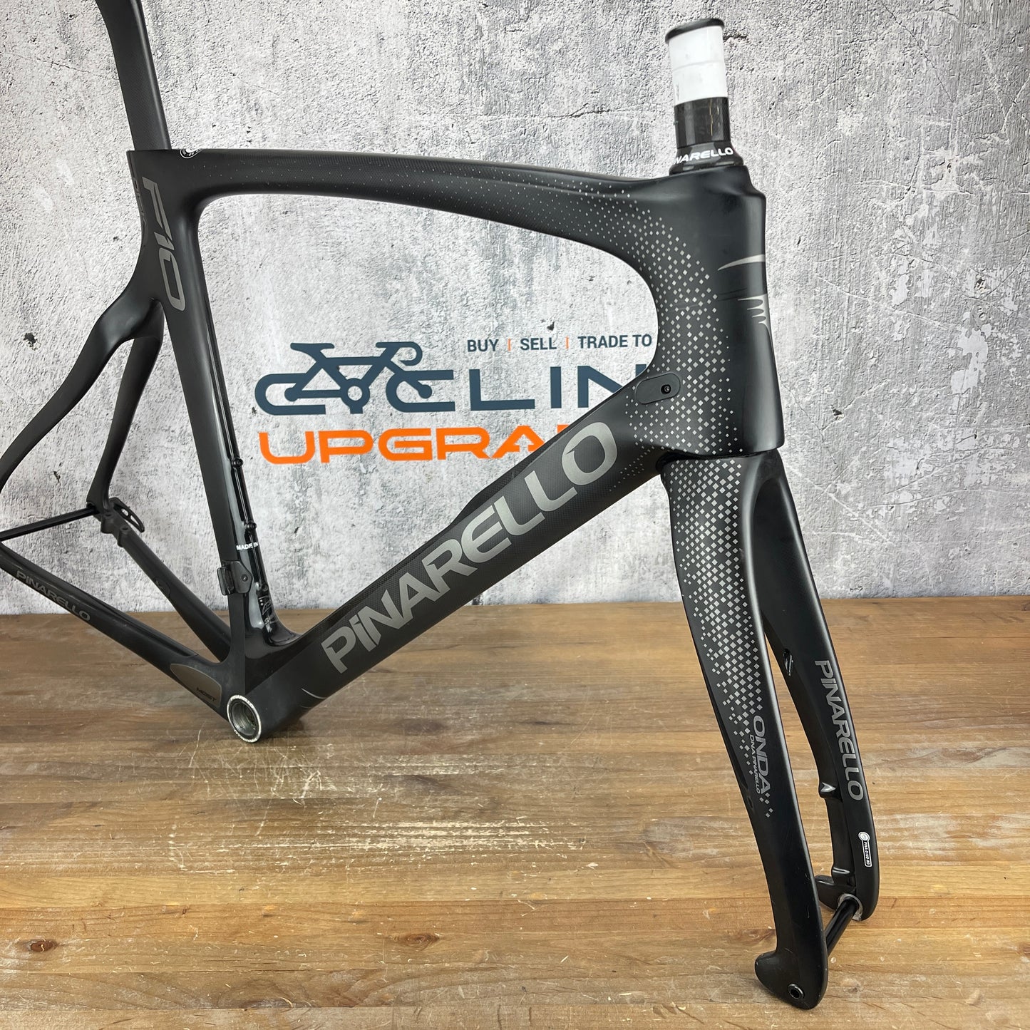 2018 Pinarello Dogma F10 57.5cm Brake Carbon Road Bike Disk Frameset 700c 2044g