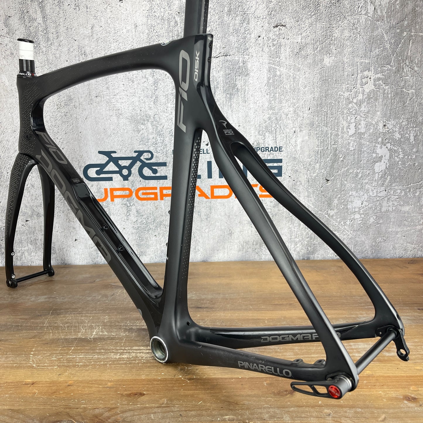2018 Pinarello Dogma F10 57.5cm Brake Carbon Road Bike Disk Frameset 700c 2044g