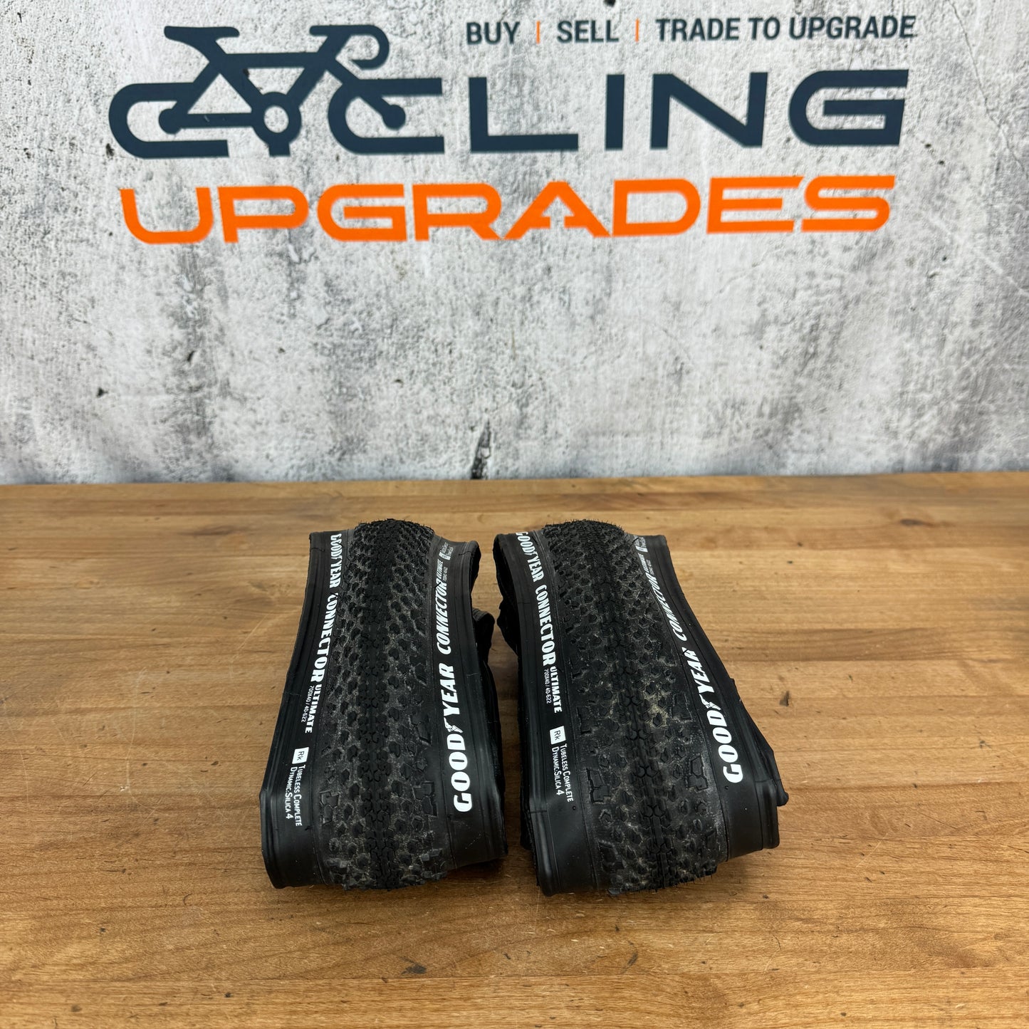 Light Wear Goodyear Connector Ultimate Gravel Pair 700c x 40mm Tubeless Tires