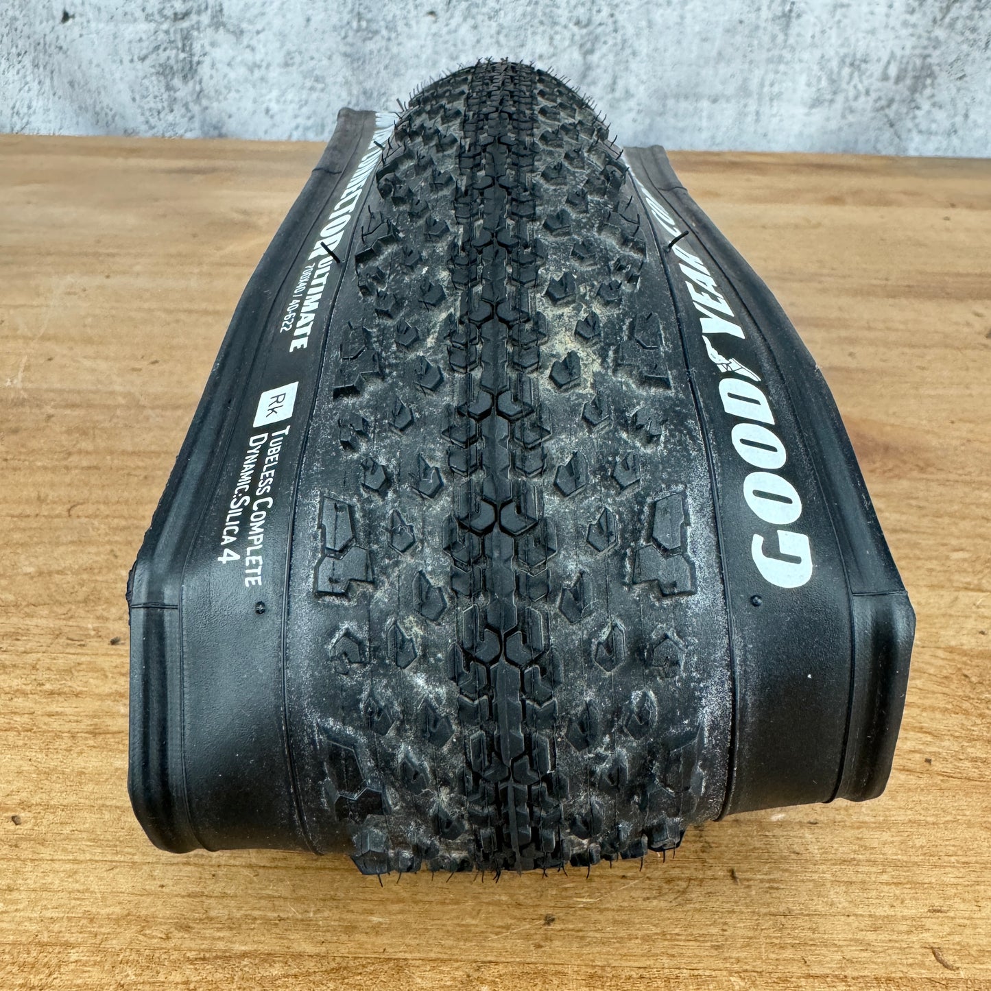 Light Wear Goodyear Connector Ultimate Gravel Pair 700c x 40mm Tubeless Tires