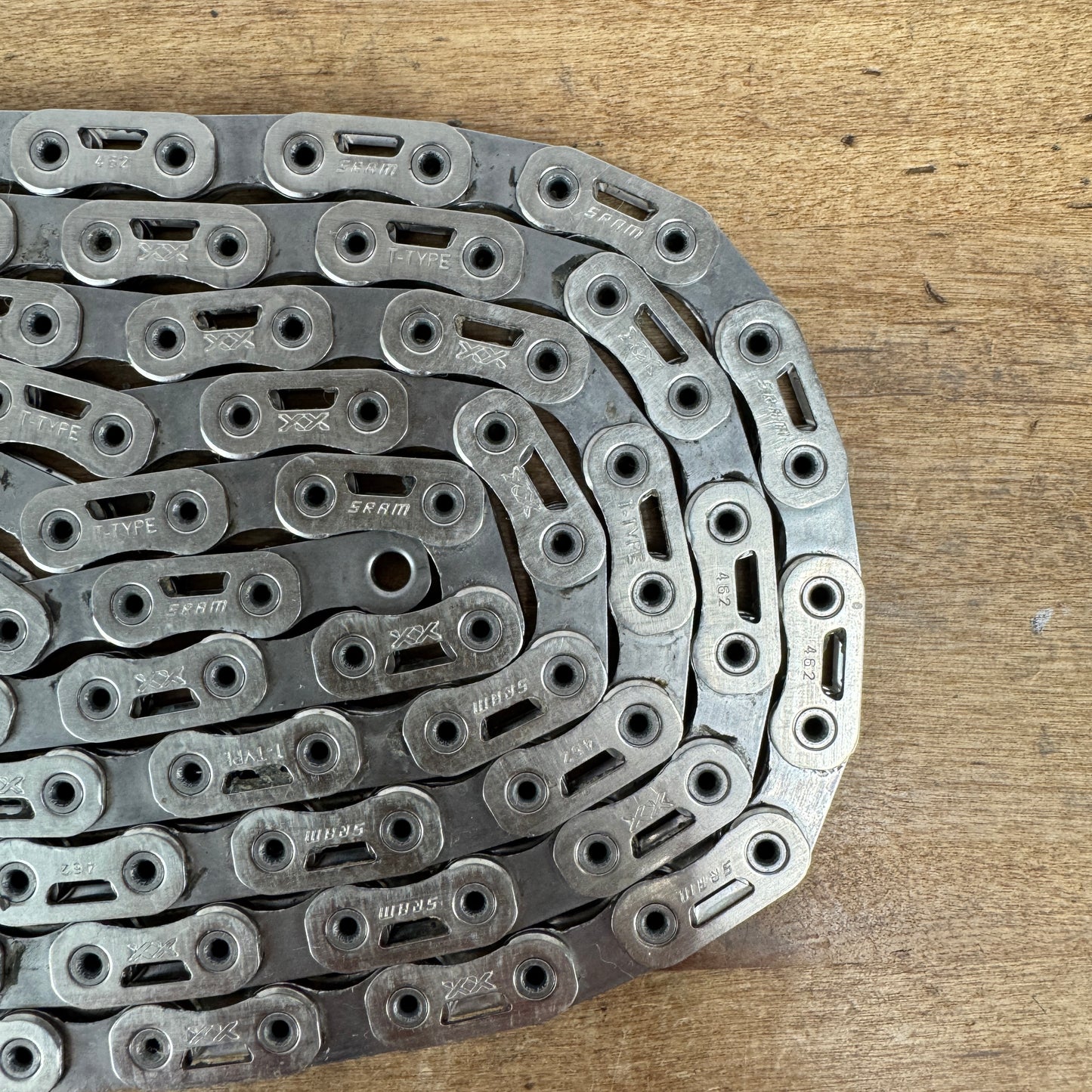 Light Wear SRAM CN-TTYP-XXSL-A1 XX SL T-Type 12-Speed 114 Links Bike Chain 244g