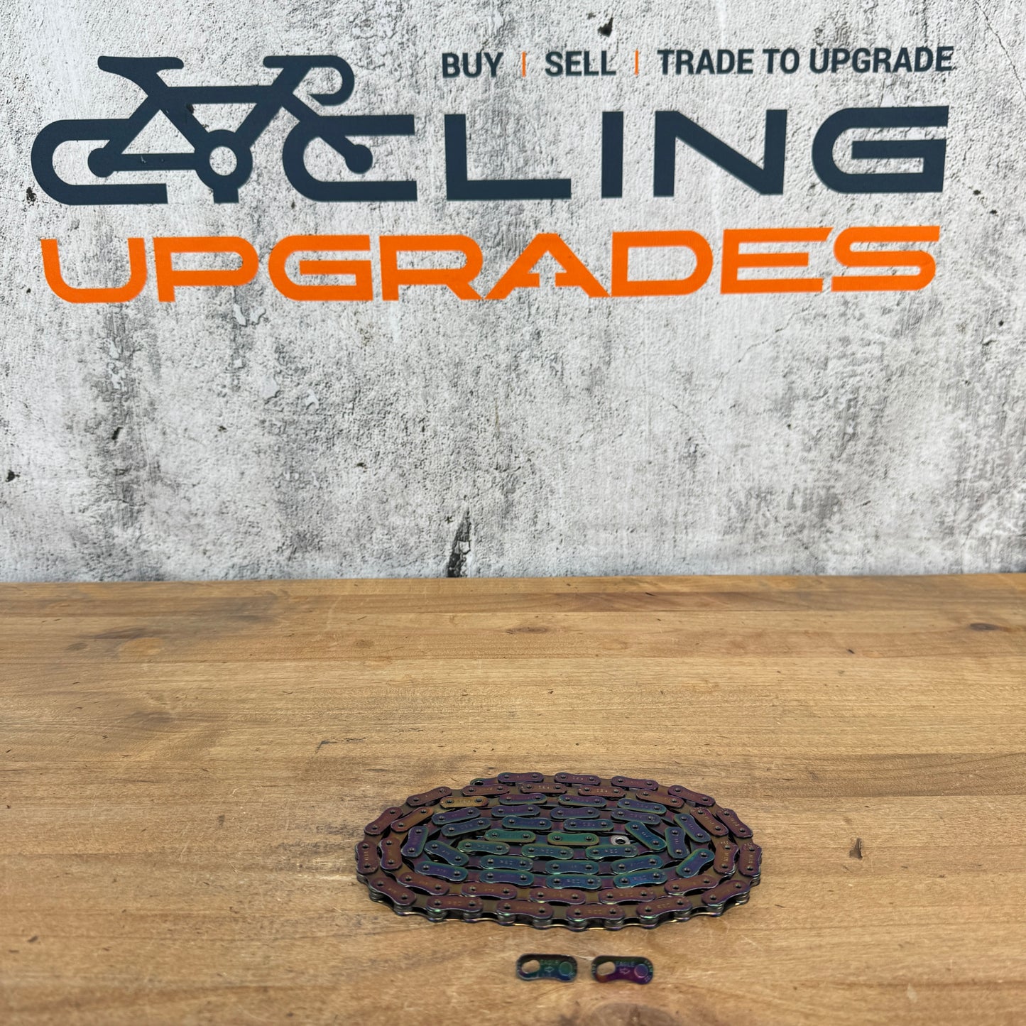 Light Wear SRAM CN-RED-D1 Red D1 Flattop 12-Speed 114 Links Rainbow Bike Chain