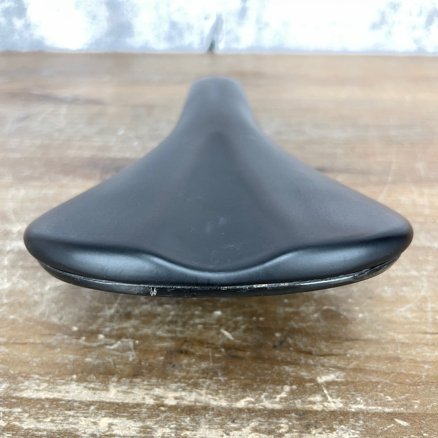 Fabric Scoop Ultimate Flat 142mm Carbon Rails Road Bike Saddle 185g