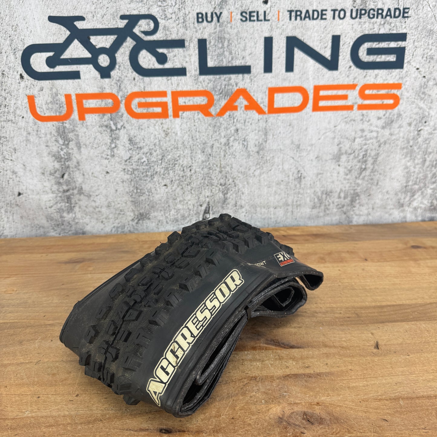 Light Wear! Maxxis Aggressor EXO 29" x 2.5" Single MTB Tubeless Tire 1150g