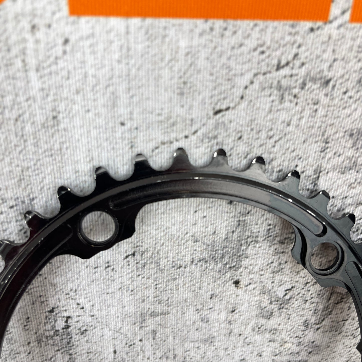Absolute Black Premium Oval 53/39t Road Bike Pair Chainrings 5-Bolt 130BCD