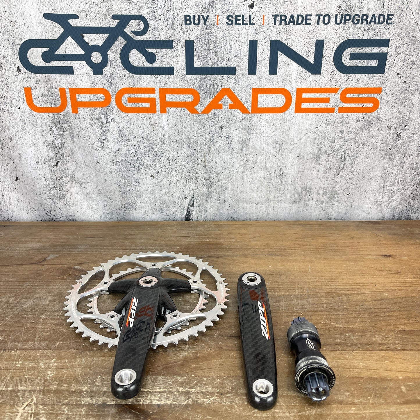 New! Zipp 300 Carbon 172.5mm 53/36t 9/10spd BSA ISIS Bottom Bracket Crankset
