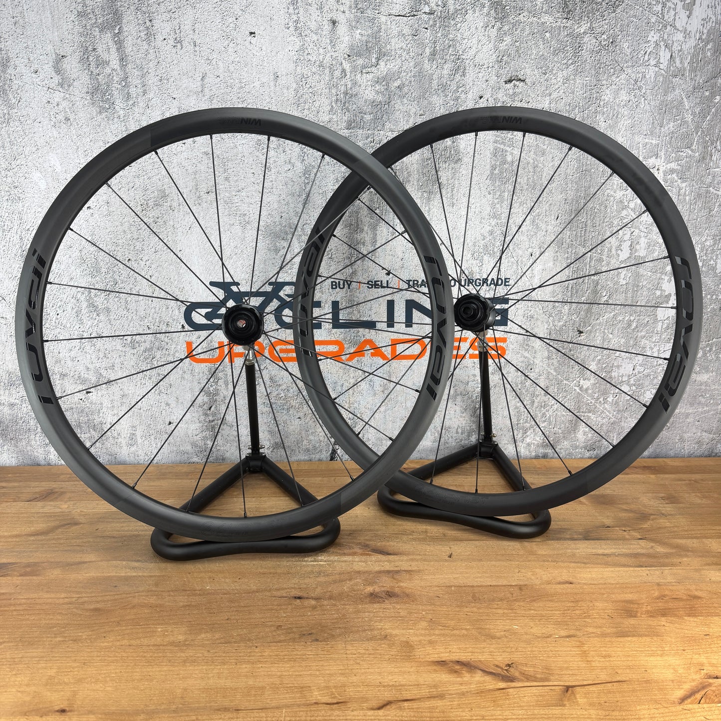 New Takeoff! Roval Alpinist CLX Carbon Clincher Disc Wheelset 700c 1252g
