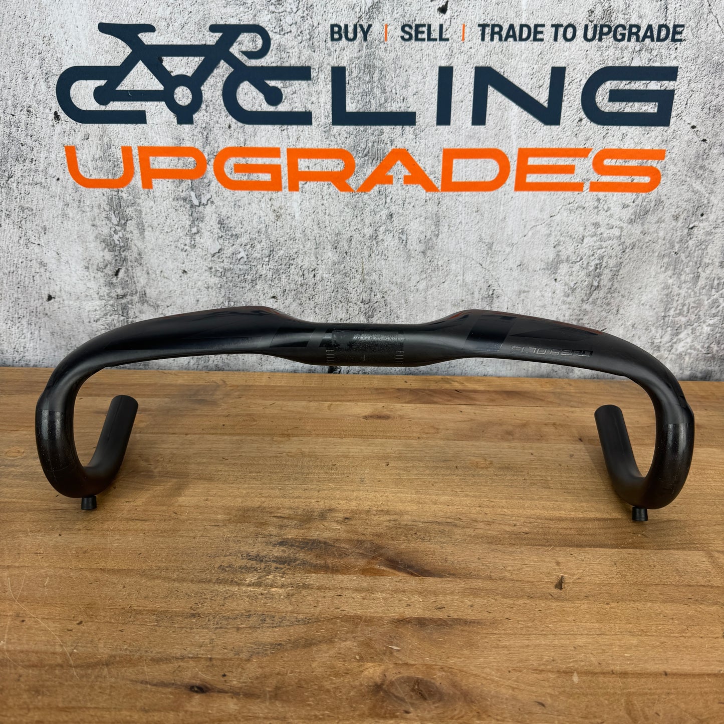 Low Mile! Zipp SL-70 Aero 42cm Carbon 31.8mm Handlebar Internal Cable Compatible