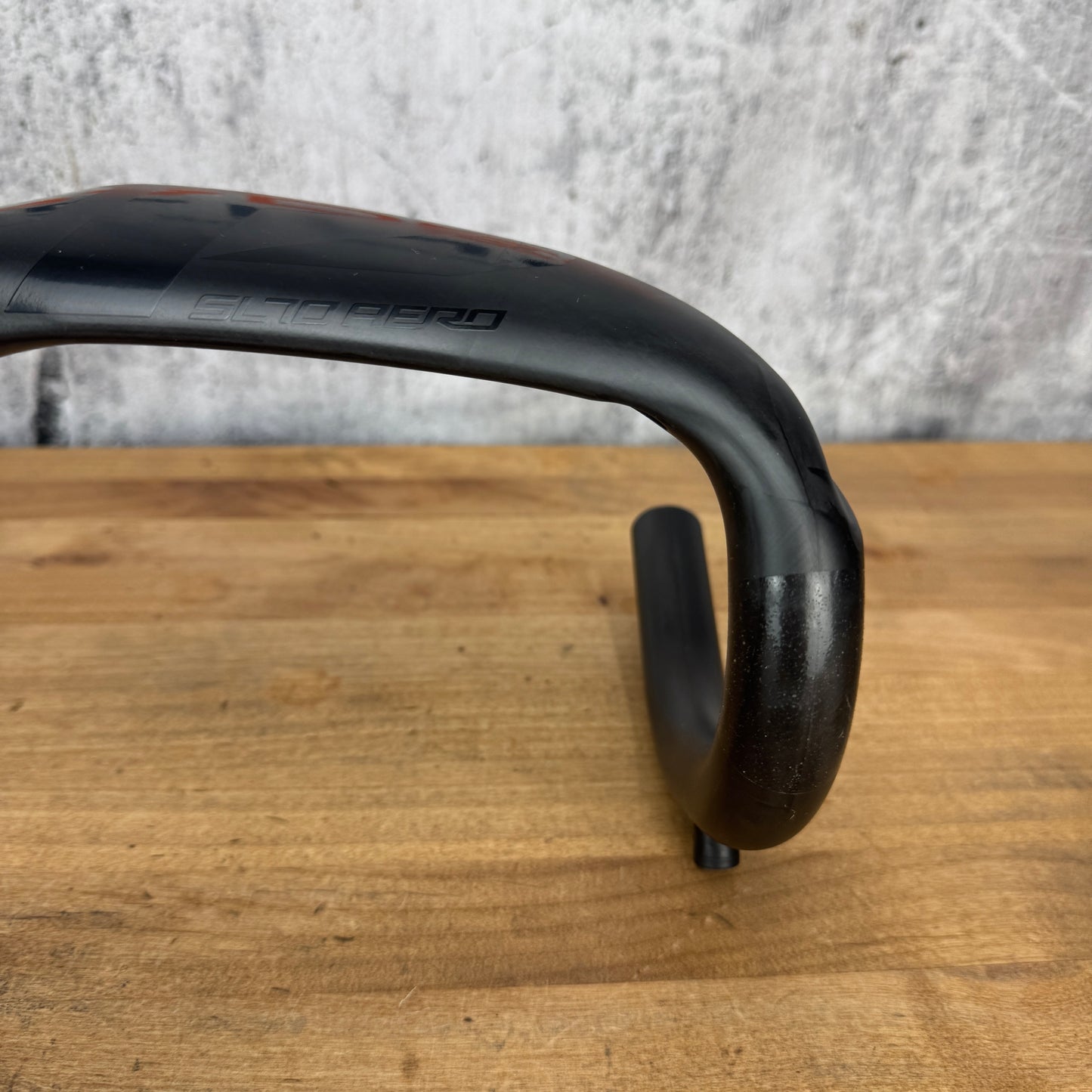 Low Mile! Zipp SL-70 Aero 42cm Carbon 31.8mm Handlebar Internal Cable Compatible