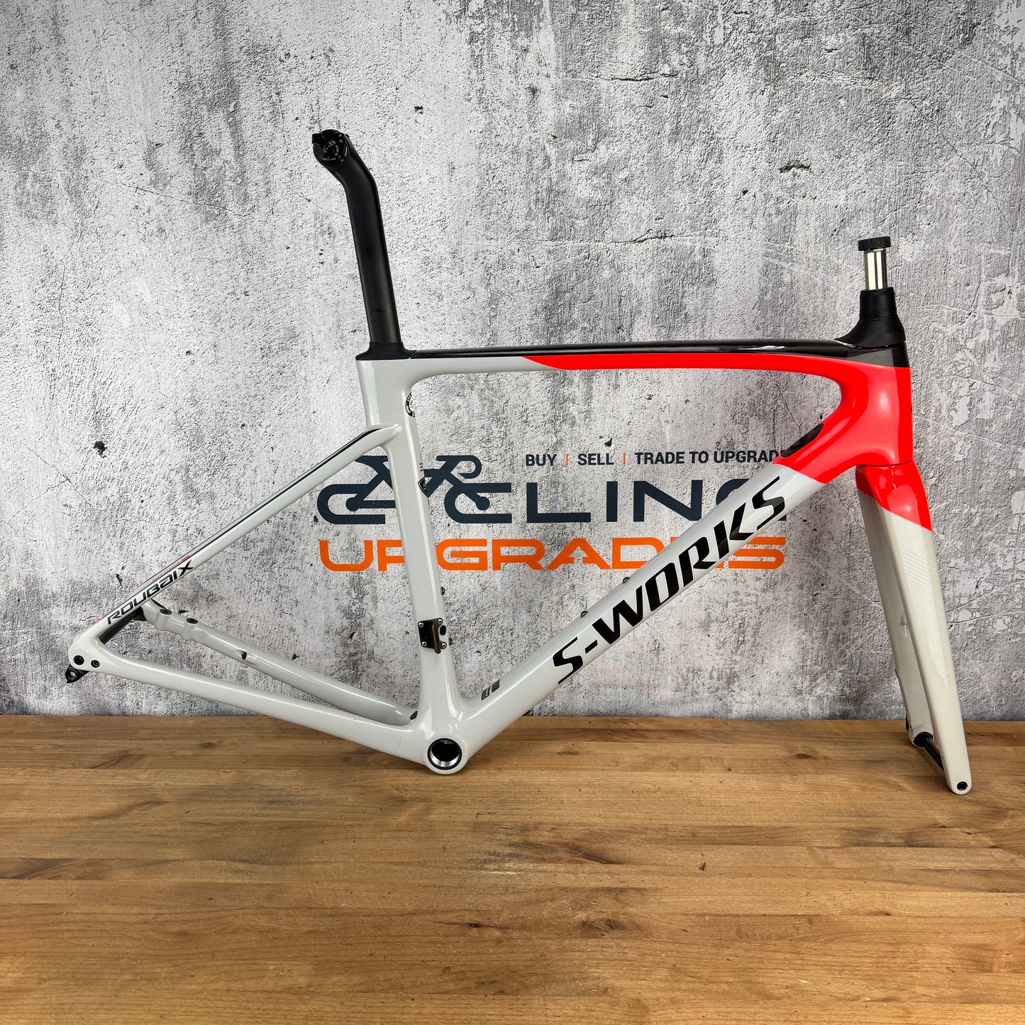 2020 Specialized S-Works Roubaix 54cm Carbon Disc Frameset 700c Future Shock