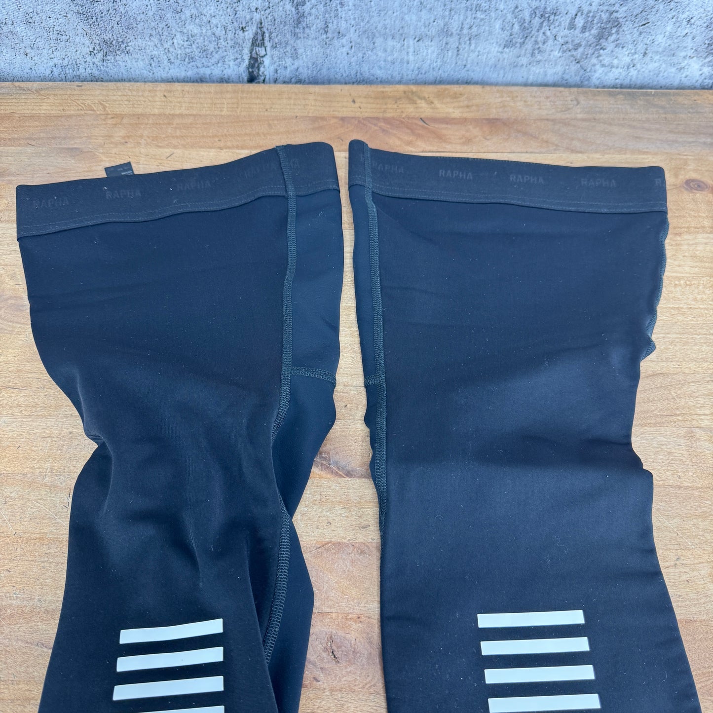 Light Use! Rapha Pro Team Large Cycling Knee Warmers