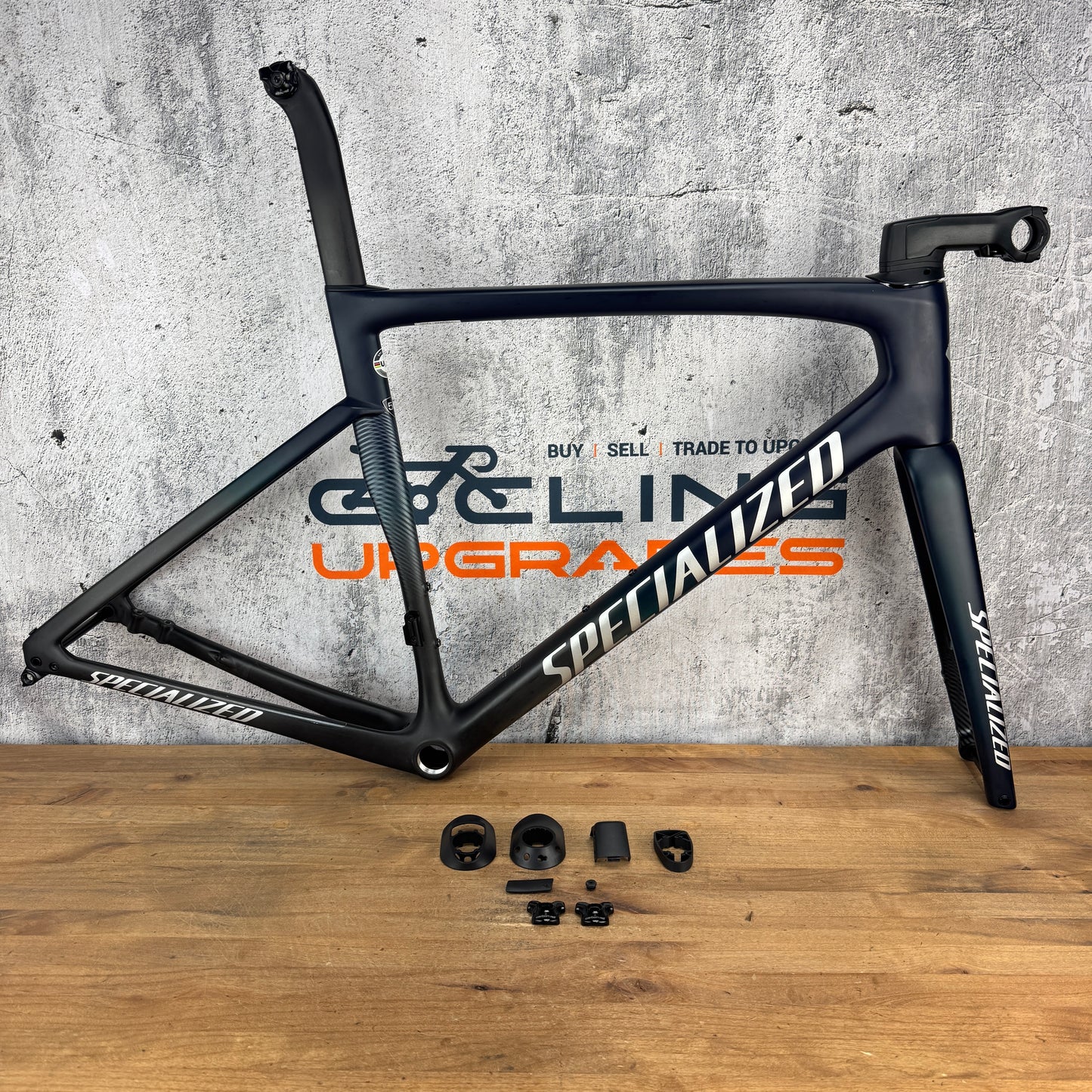 Low Mile! 2022 Specialized Tarmac SL7 56cm Carbon Disc Frameset 700c 1938g