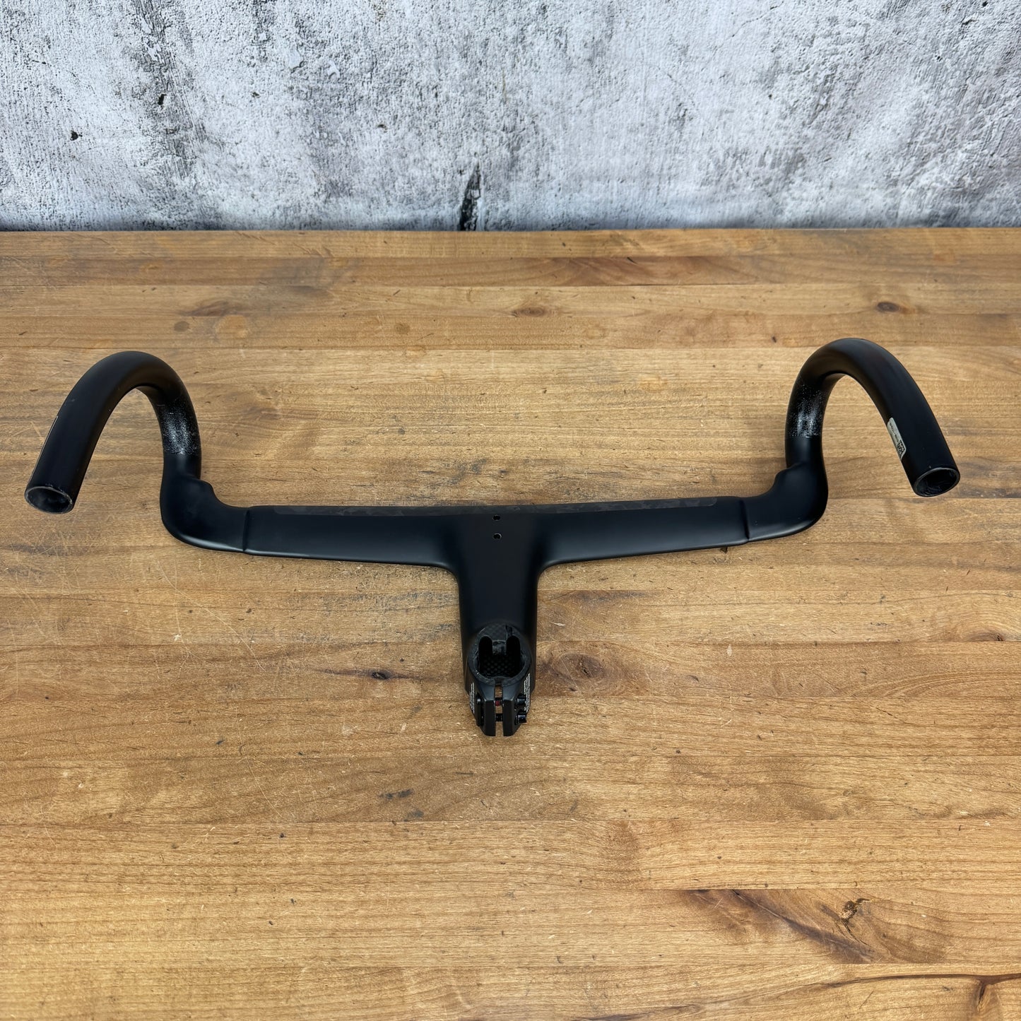 New Takeoff! Cannondale SystemBar R-One MOMOdesign 120mm 42cm Carbon Handlebar