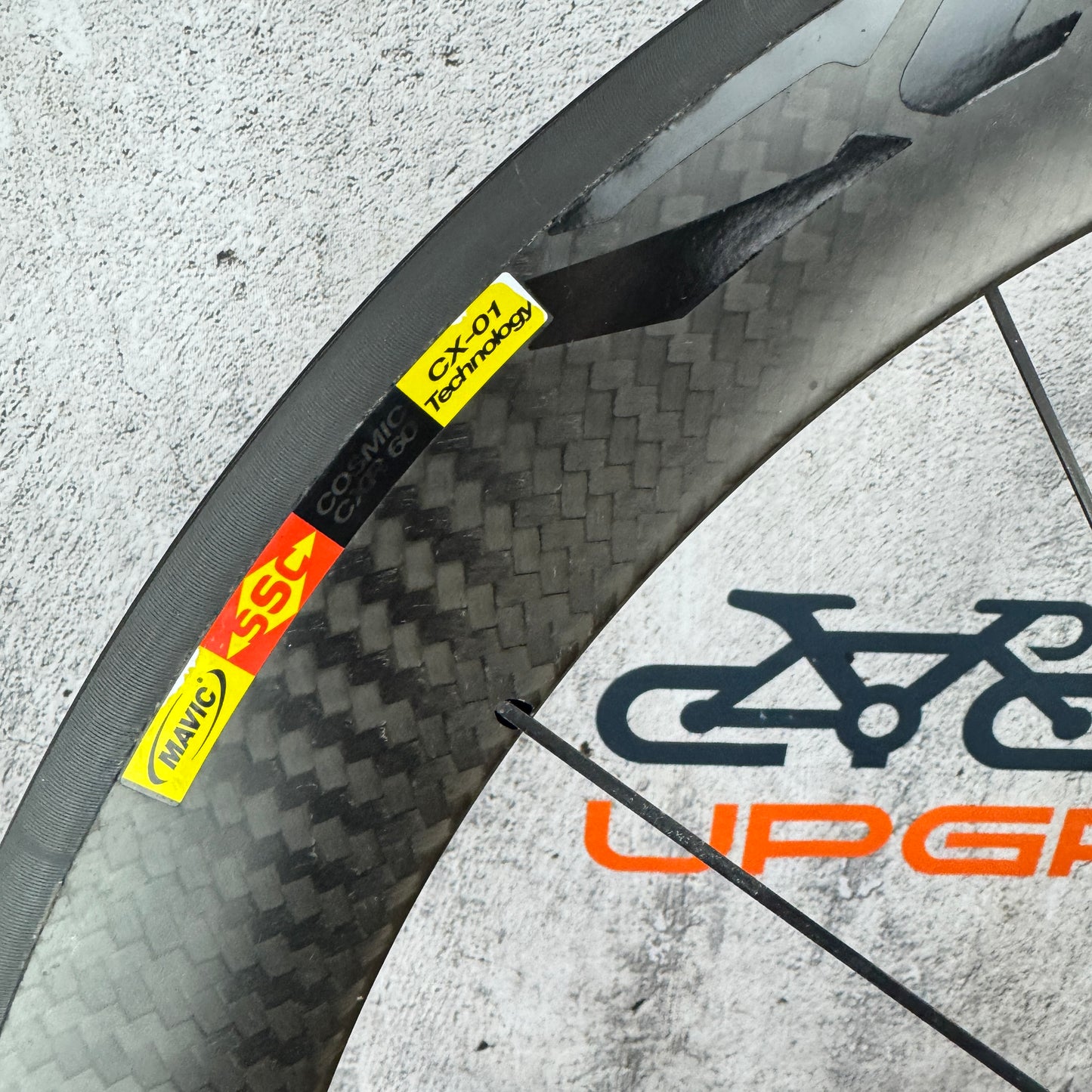 Mavic Cosmic CXR60 Carbon Alloy Clincher Wheelset 700c Rim Brake 1917g