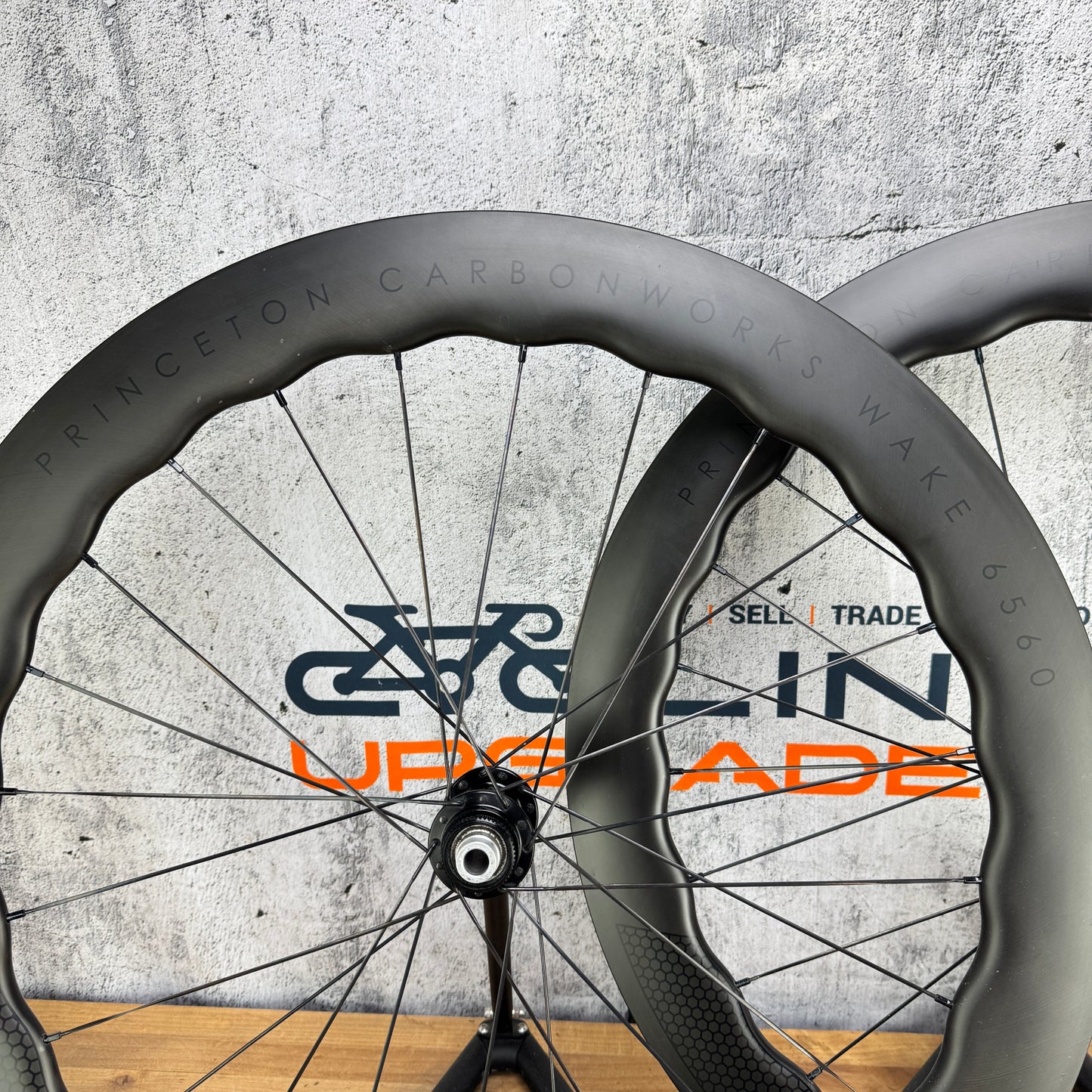 Princeton CarbonWorks Wake 6560 Corsa Carbon Tubeless Disc Wheelset 700c 1620g