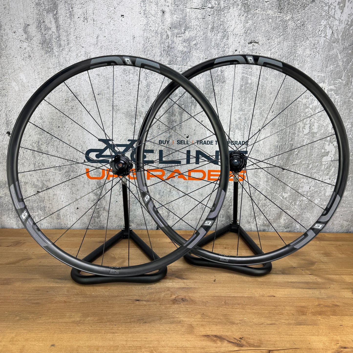 Enve G23 Carbon Tubeless Hookless Gravel Disc Wheelset 700c 1310g