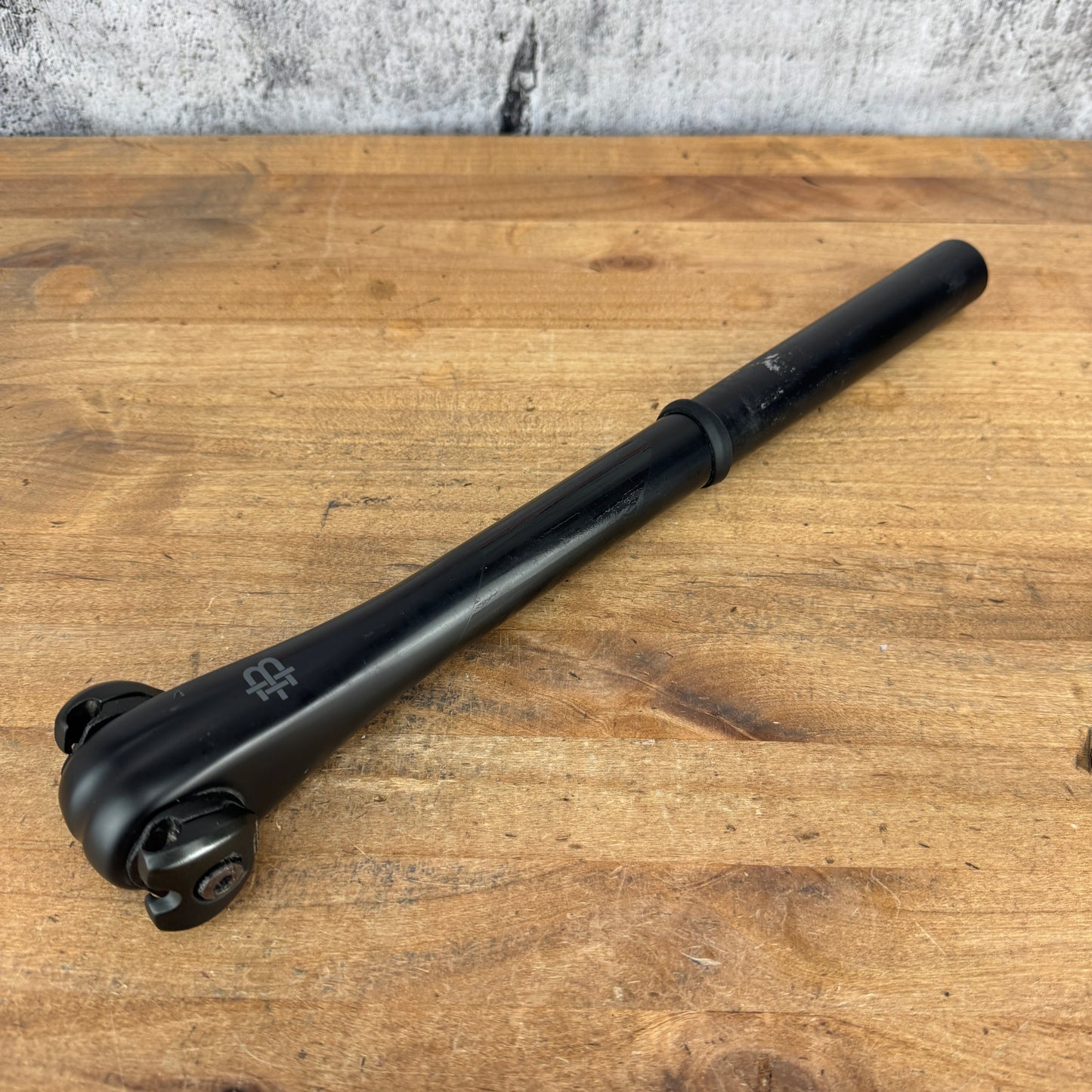 Black Inc Road 350mm x 27.2mm Zero Offset Carbon Bike Seatpost 195g