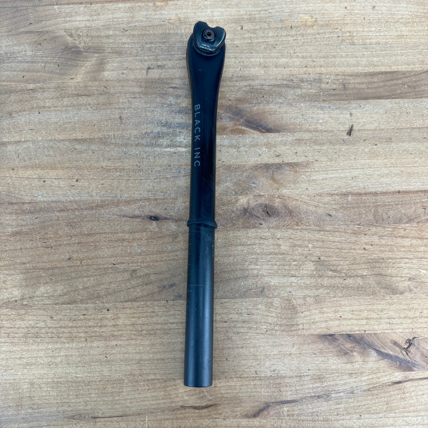 Black Inc Road 350mm x 27.2mm Zero Offset Carbon Bike Seatpost 195g