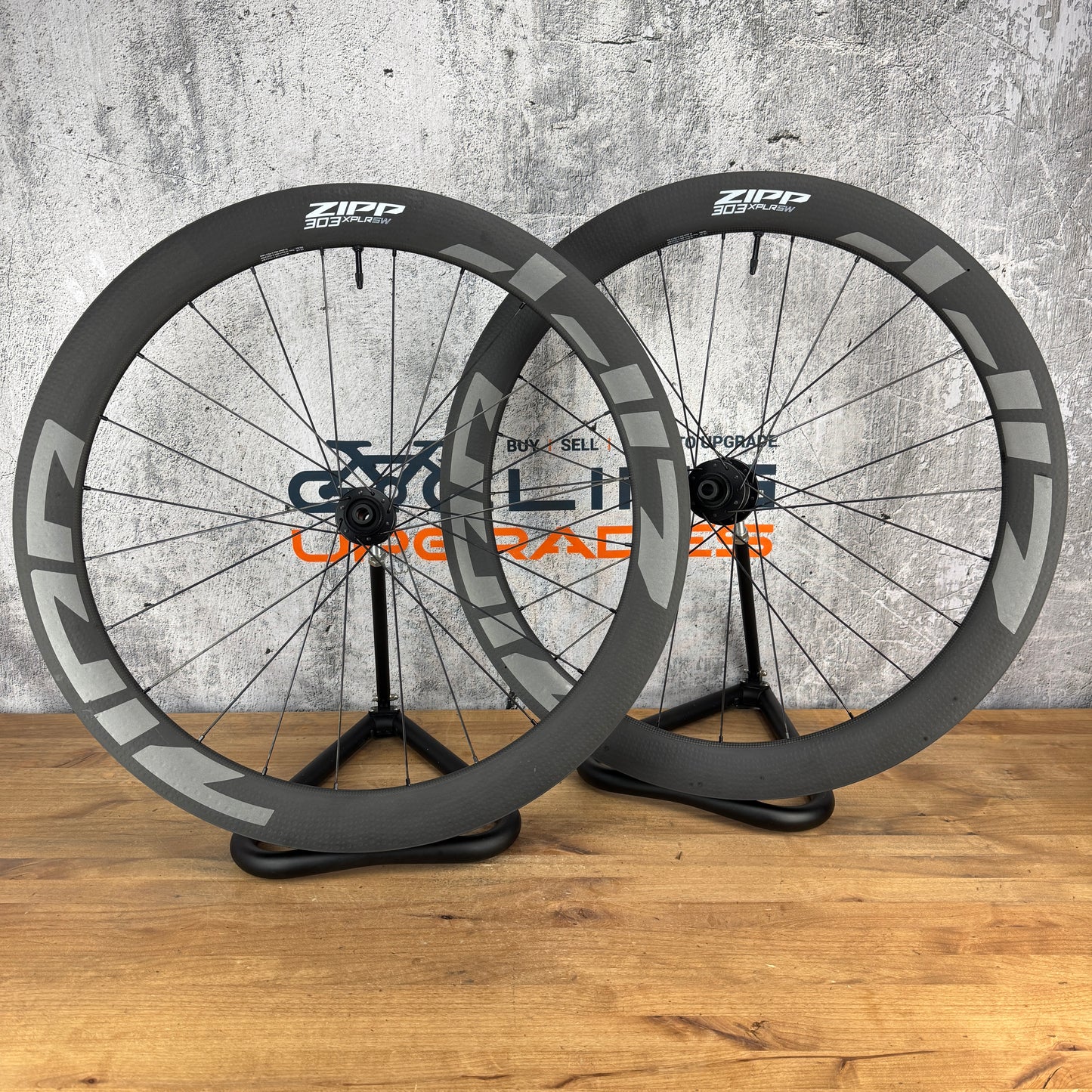 Low Mile! Zipp 303 XPLR SW Carbon Tubeless Gravel Disc Wheelset 700c 1448g