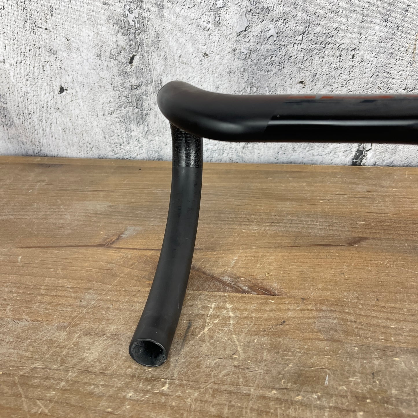 Black Inc 42cm Carbon Road Bike Handlebar 31.8mm 232g