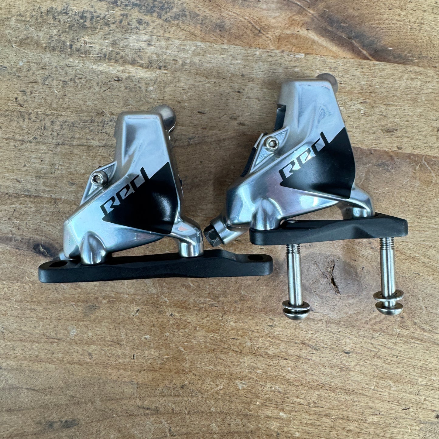 SRAM Red AXS D1 Flat-Mount Two-Piece Disc Brake Calipers w/ Adapters 265g