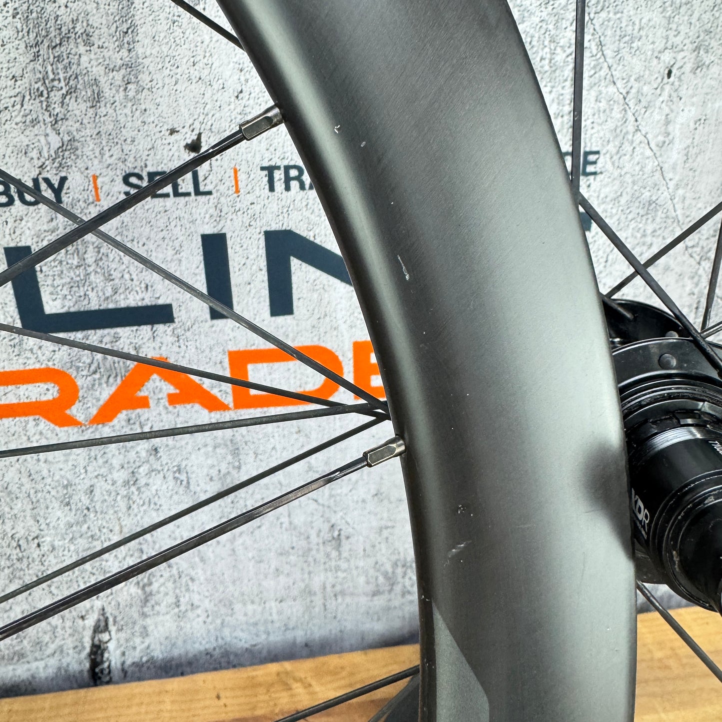 Zipp 303s 45mm Carbon Tubeless Hookless Disc Brake Bike Wheelset 700c 1534g