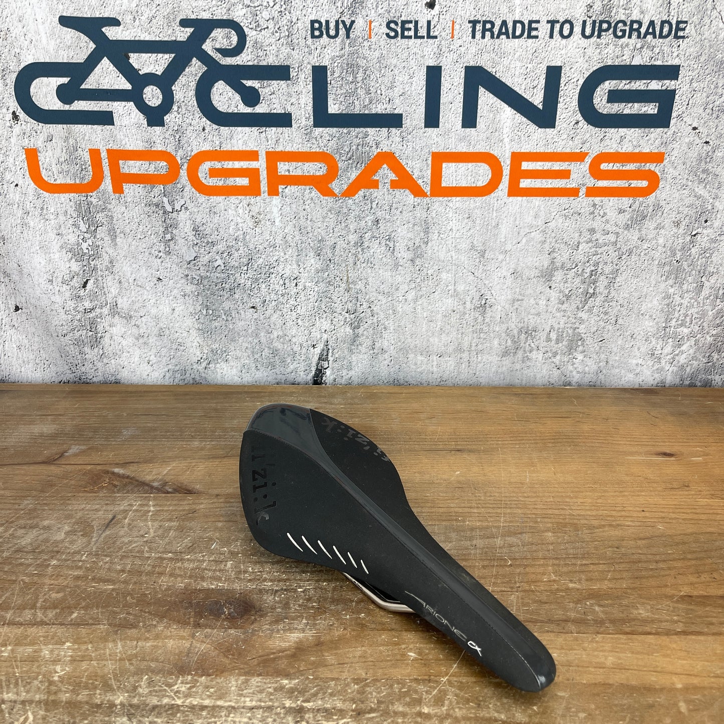 Fizik Arione CX 7x7mm Kium Rails 130mm Bike Saddle 219g