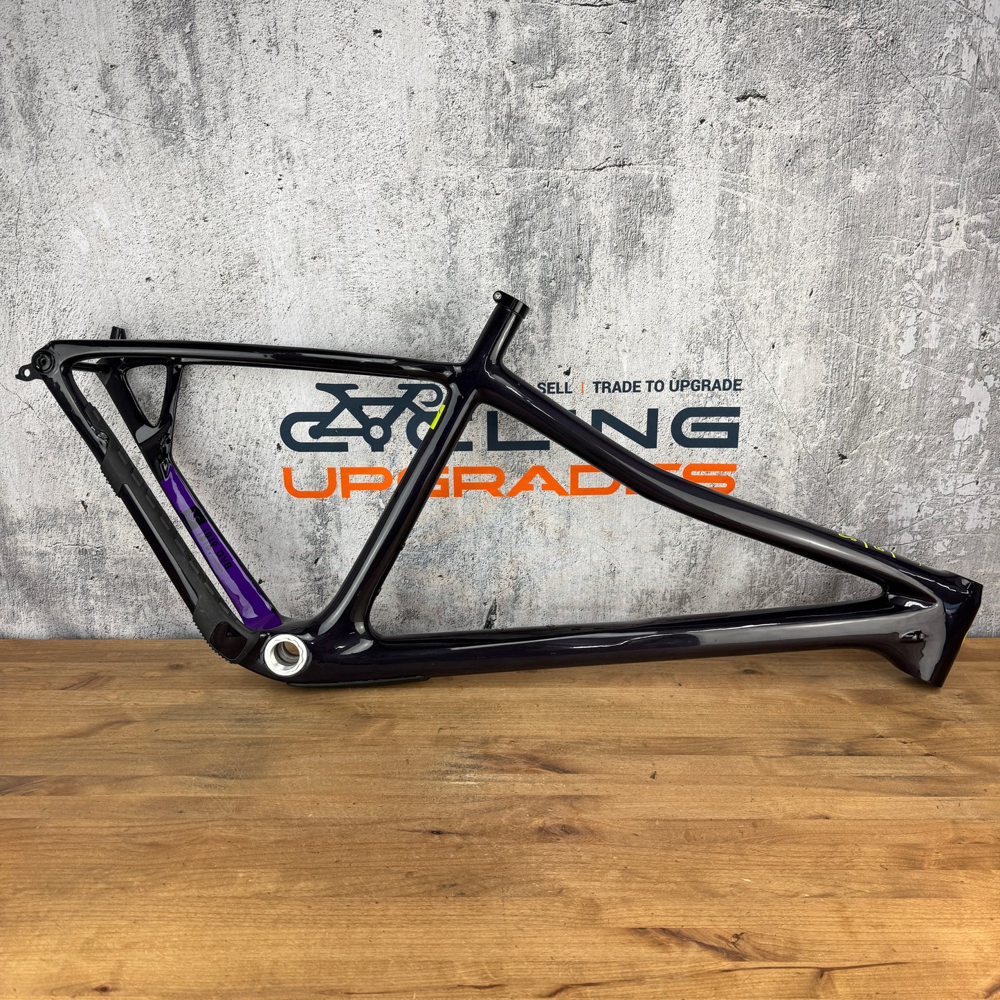 Ibis DV9 Carbon Boost 29" X-Large Purple Crush Hardtail MTB Frameset 1497g