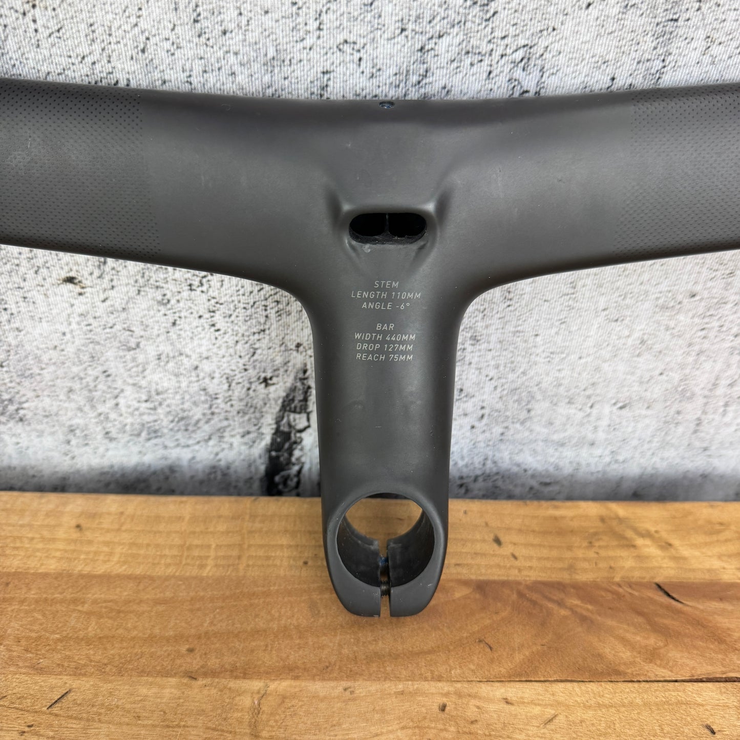 Roval Rapide Cockpit 44cm x 110mm -6 Degree Carbon Integrated Handlebar 340g