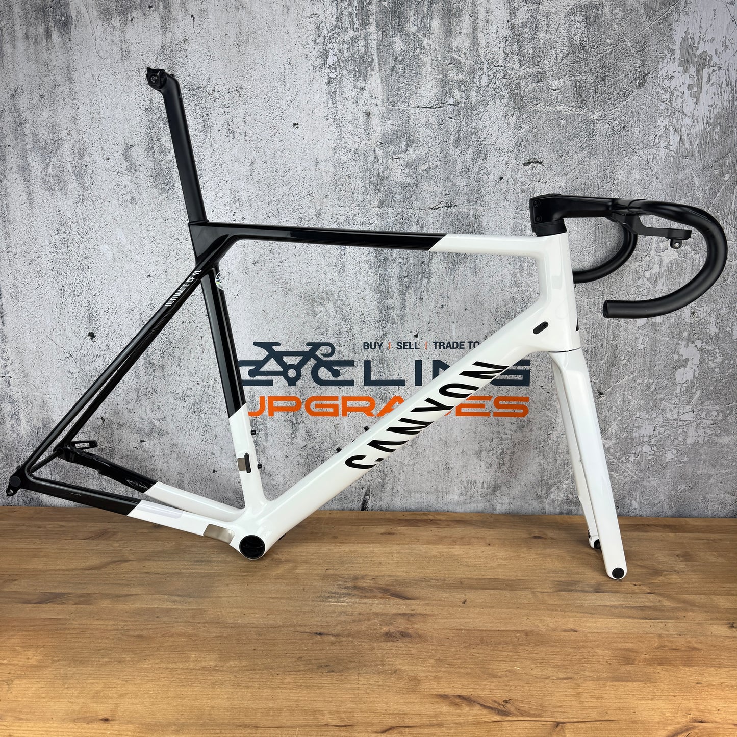 Mint! 2023 Canyon Ultimate CF SL XL Carbon Disc Brake Frameset 700c 2353g
