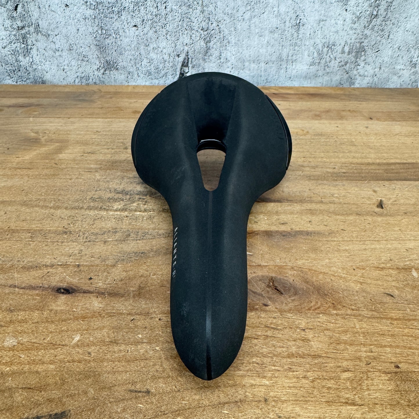 New! Fizik Aliante R1 Open Regular 143mm 7x9mm Carbon Rails Bike Saddle 200g