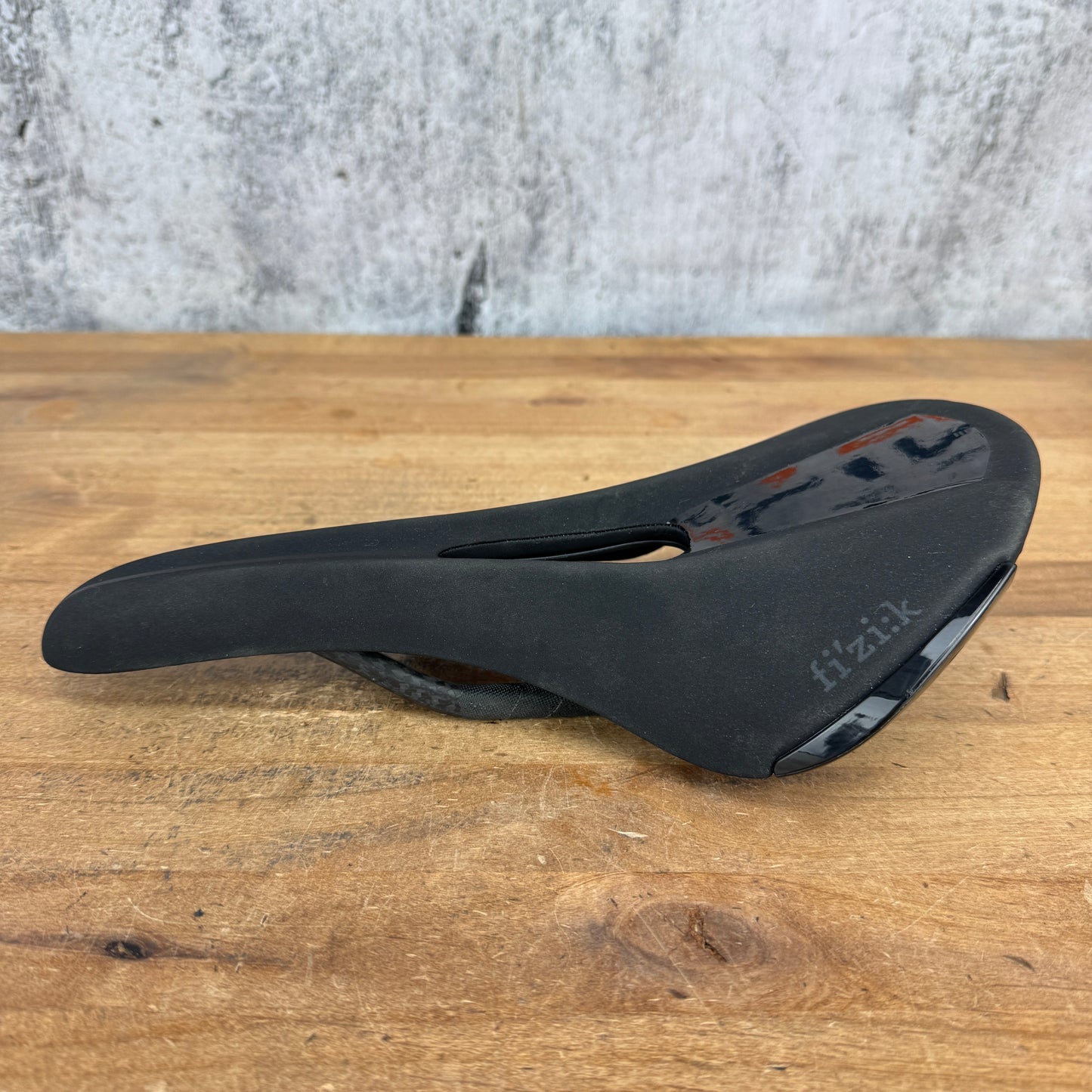 New! Fizik Aliante R1 Open Regular 143mm 7x9mm Carbon Rails Bike Saddle 200g