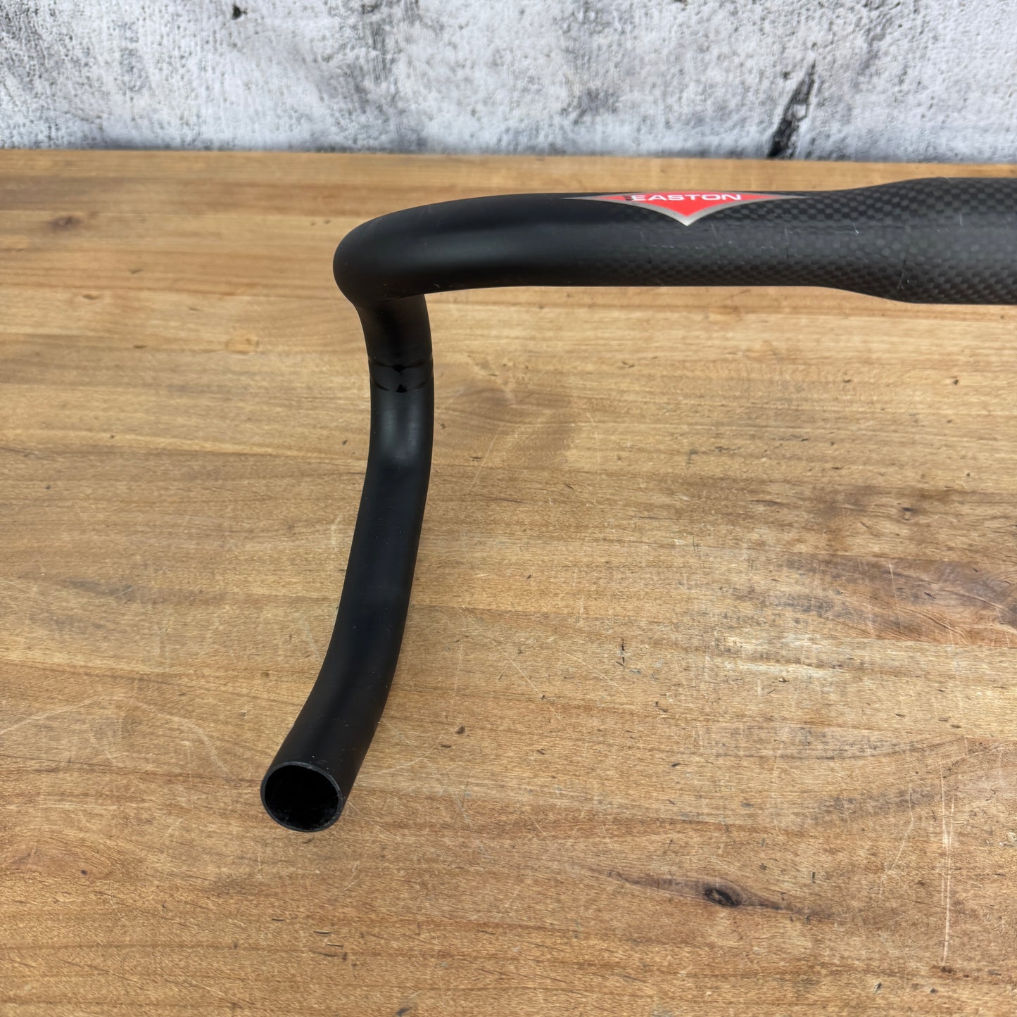 Easton EC90 Equipe 44cm Carbon 31.8mm Road Bike Handlebar 208g