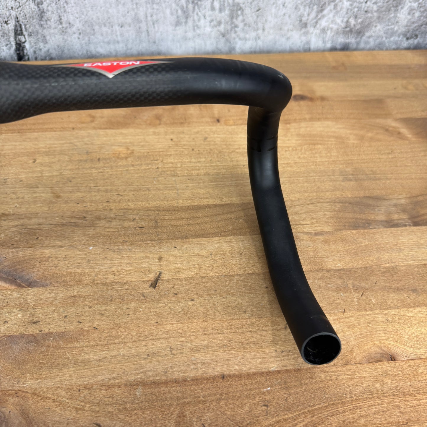 Easton EC90 Equipe 44cm Carbon 31.8mm Road Bike Handlebar 208g