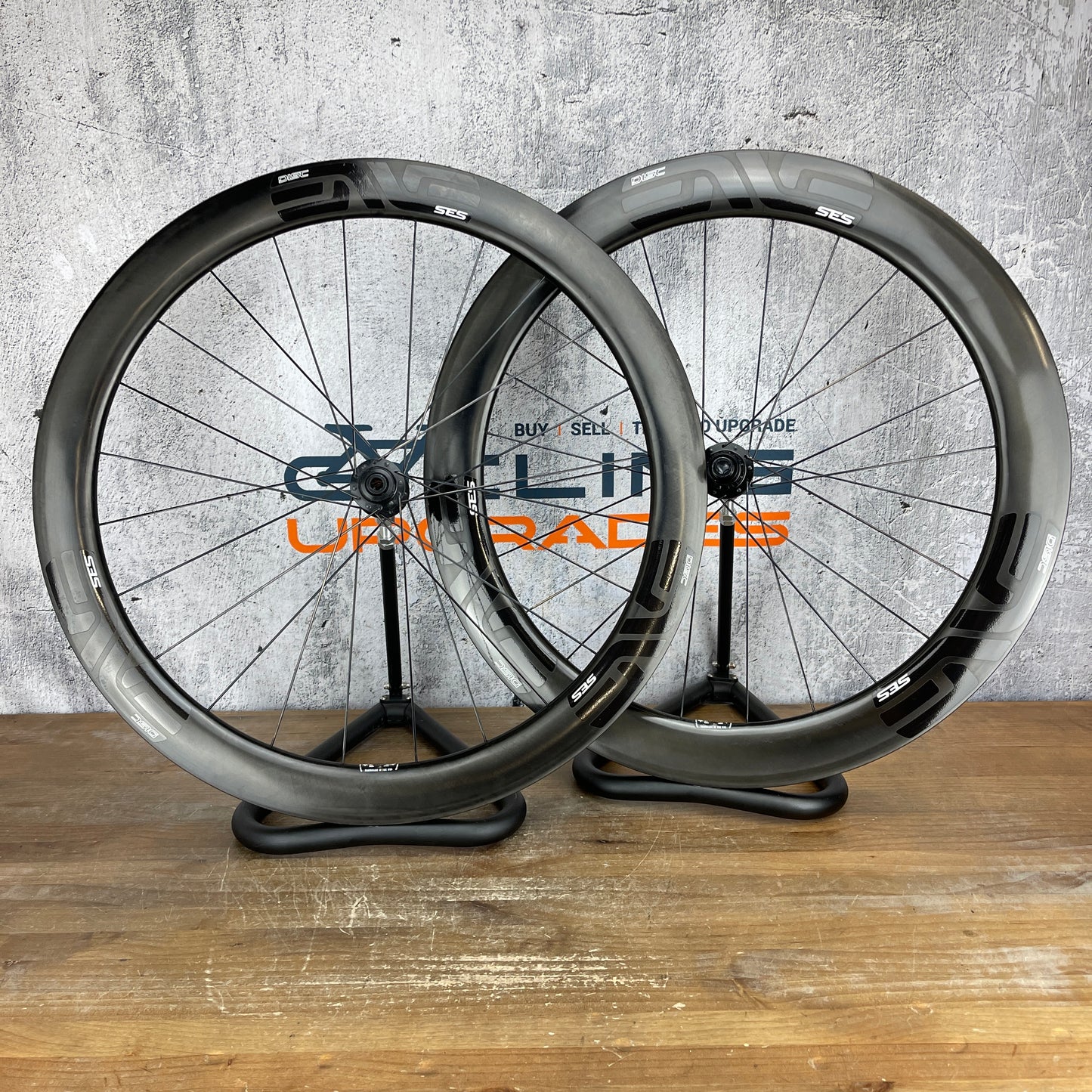 Enve SES 5.6 Carbon Tubeless Wheelset 700c Disc Brake DT240s 1610g