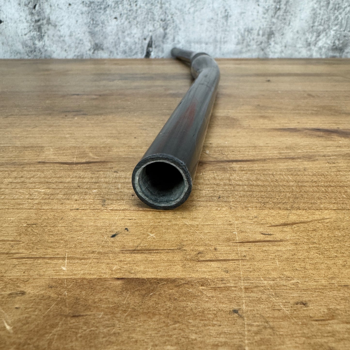 Giant Contact SLR Trail Carbon 31.8mm x 690mm 9 Degree Flat Handlebar 173g