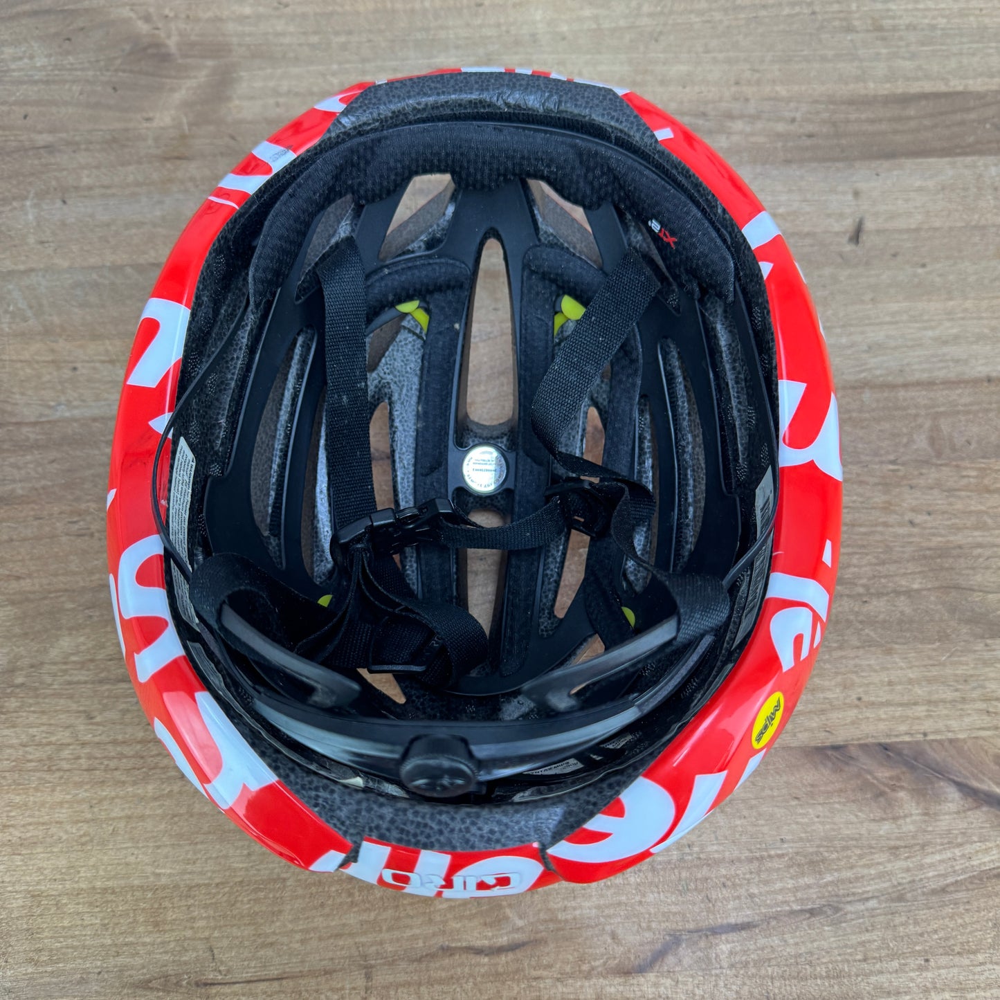 Worn Once! SUPREME Giro Syntax MIPS Medium 55-59cm Bike Cycling Helmet